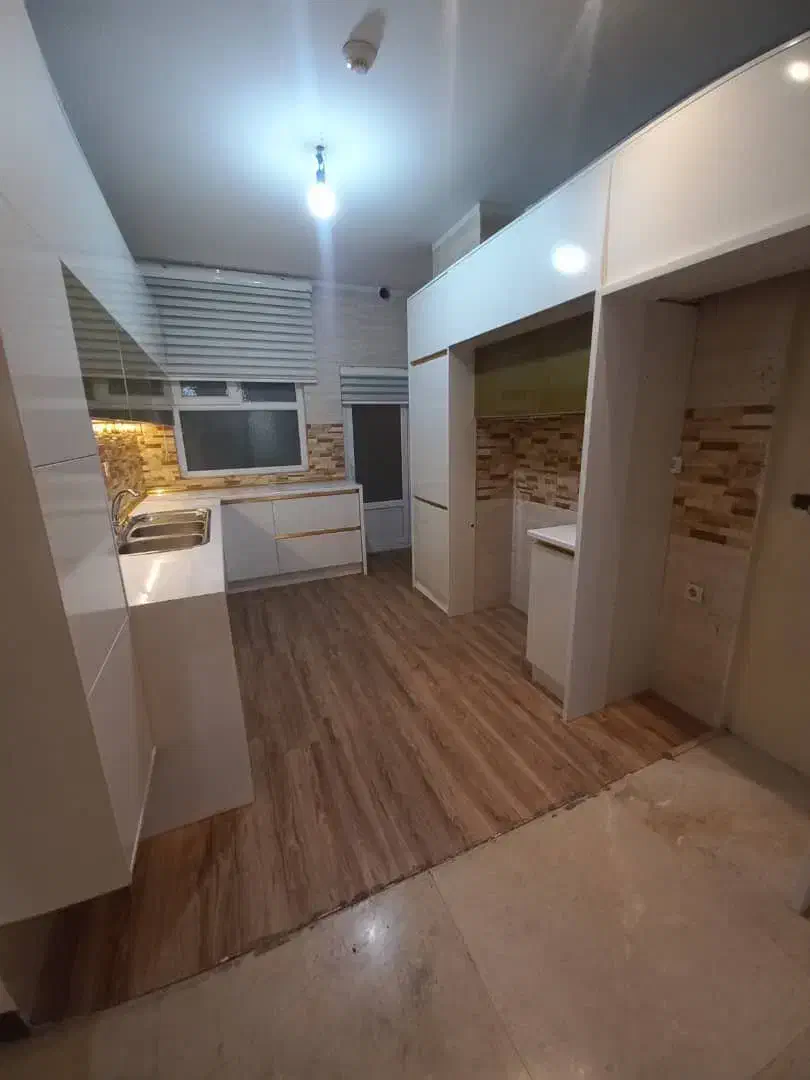 ۱۱۰متر/۲خواب/فول امکانات/فردوس شرق