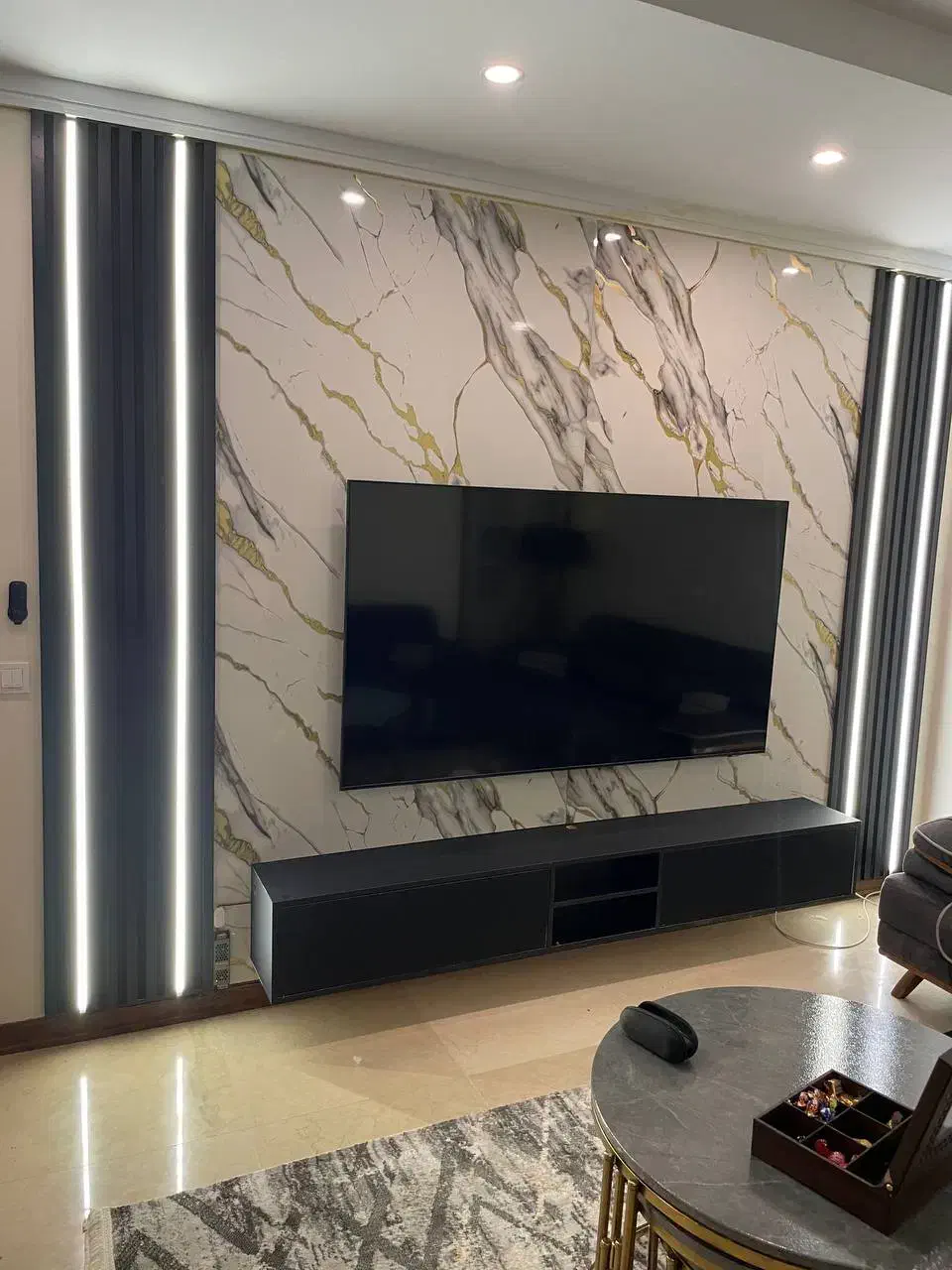 میز تلویزیون هایگلاس|میز تلویزیون|چهاردانگه (تهران), |دیوار