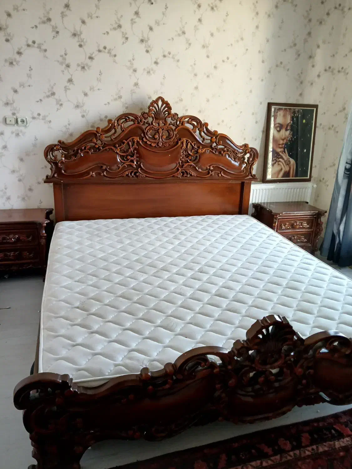 تخت میز آرایش چوب راش|تخت و سرویس خواب|قم, بکایی|دیوار