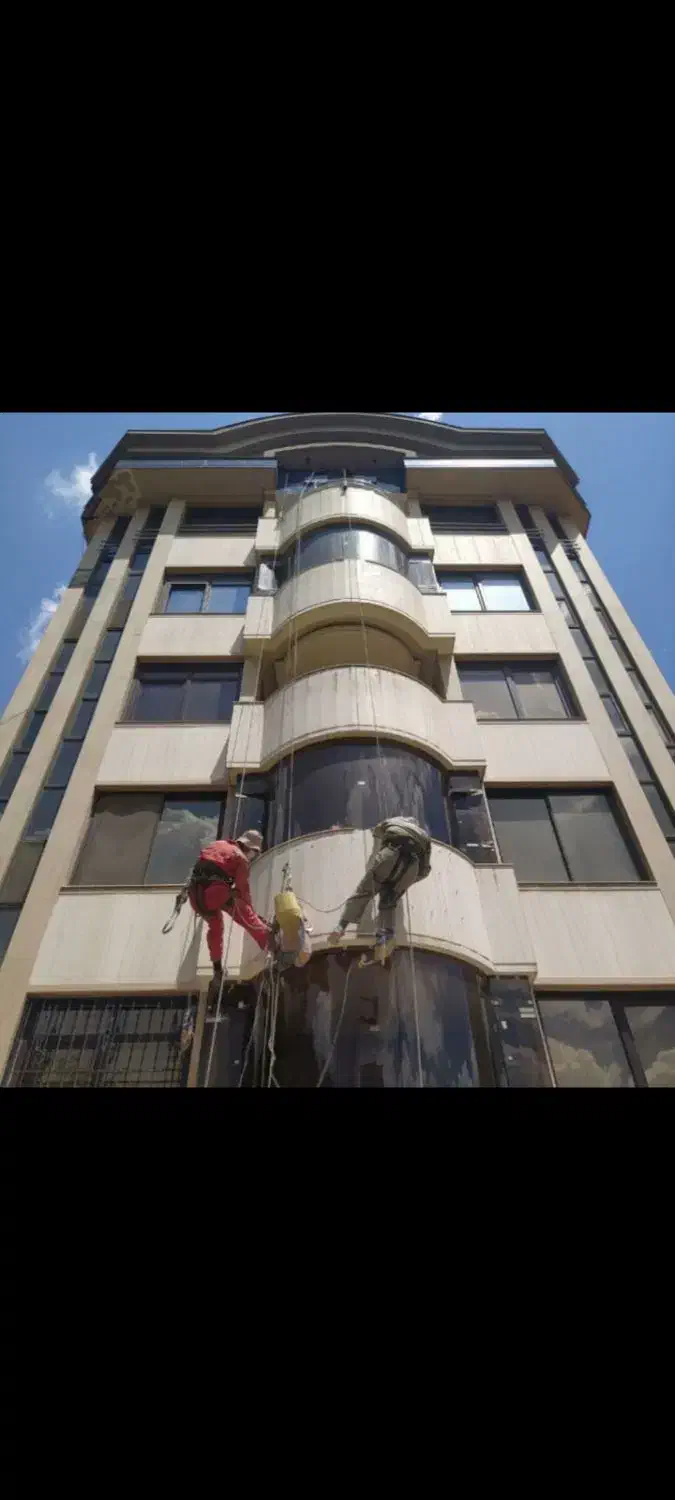 پیچ ورولپلاک کار در ارتفاع بندبازپیچ و رولپلاک نما|خدمات پیشه و مهارت|تهران, یافتآباد|دیوار