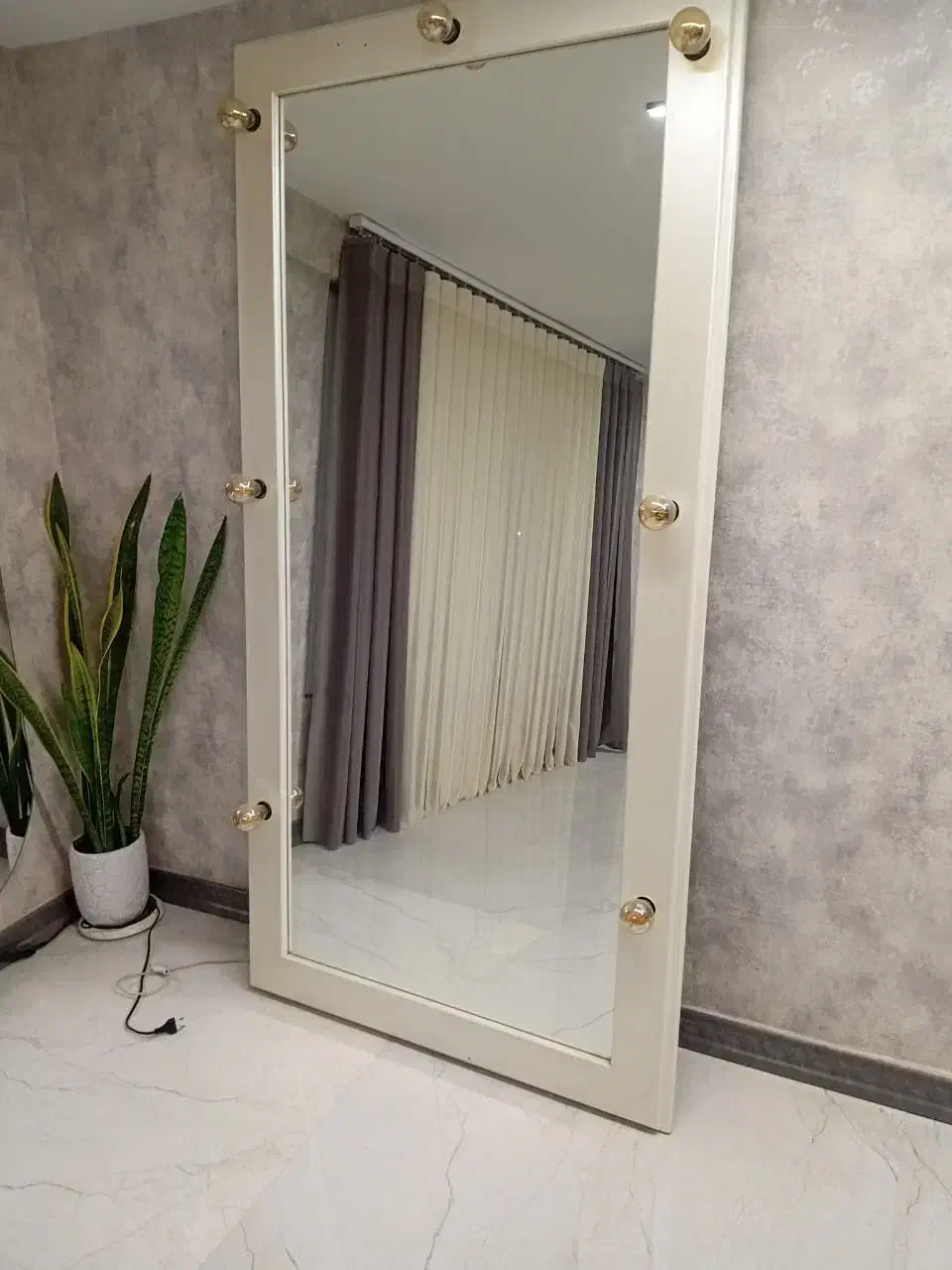 اینه بزرگ|آینه|فردیس, شهرک ناز|دیوار