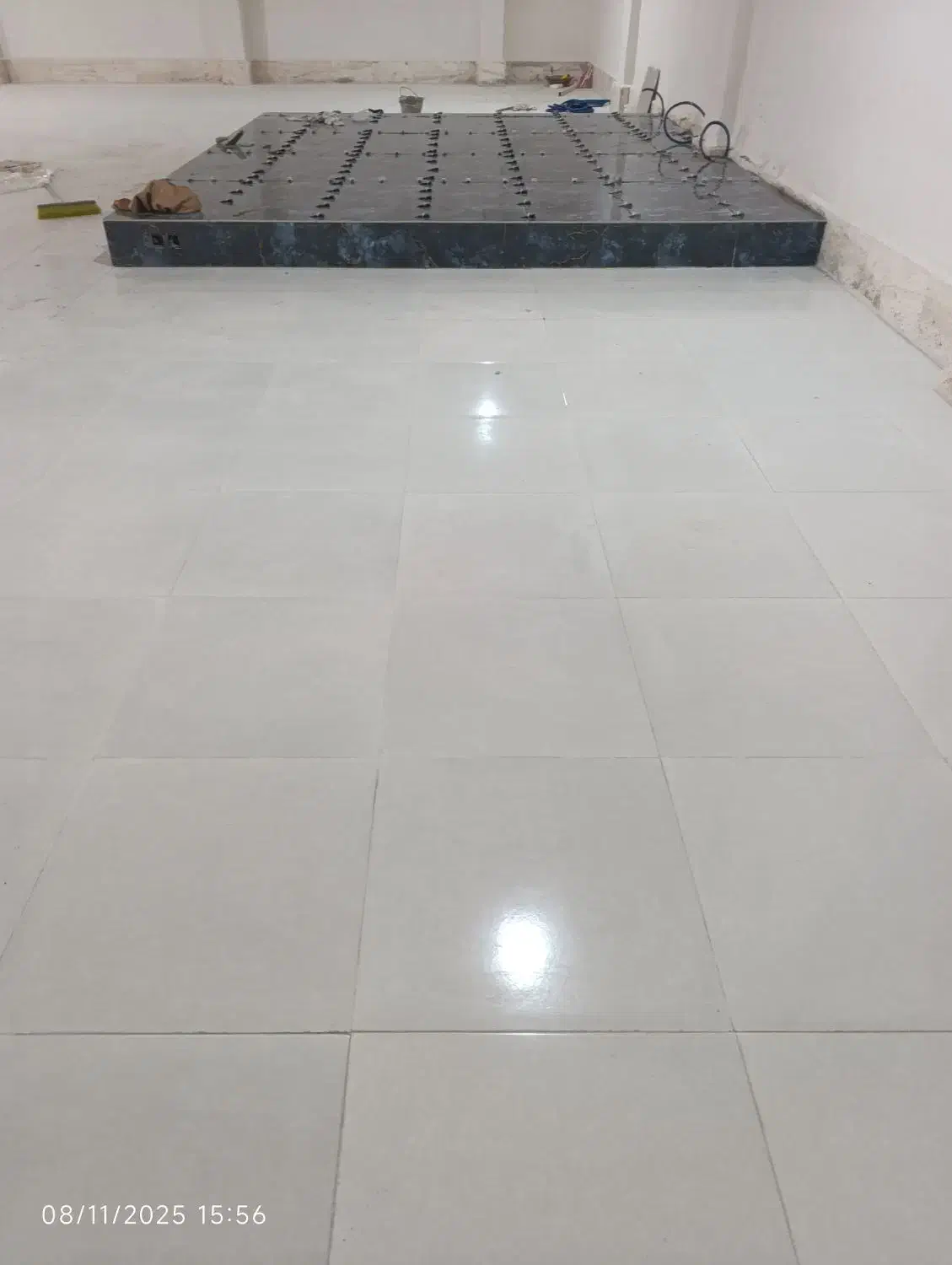 کاشی کاری|خدمات پیشه و مهارت|کاشان, کارگر|دیوار