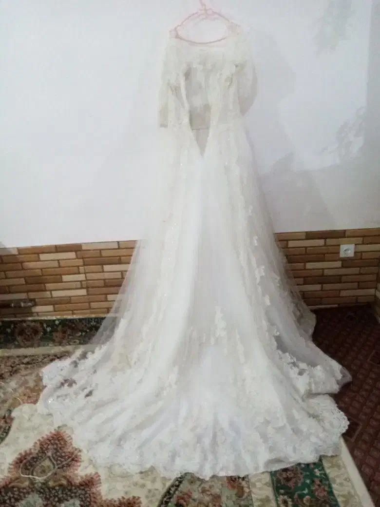 لباس عروس|لباس|گرمخان, |دیوار