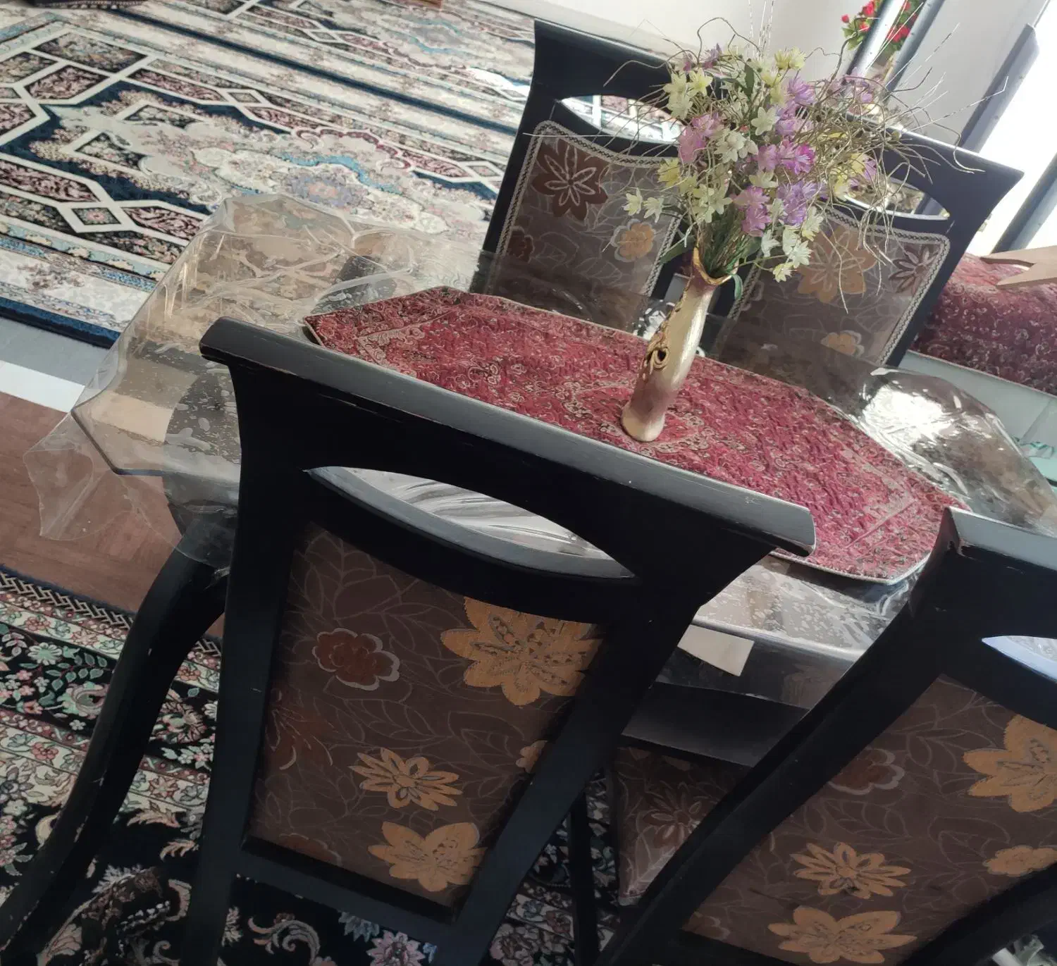 میزنهارخوری|میز و صندلی غذاخوری|الشتر, |دیوار