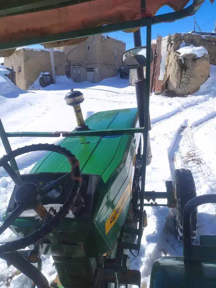 تراکتور پرکنز مدل ۷۲|خودرو سنگین|دهگلان, |دیوار