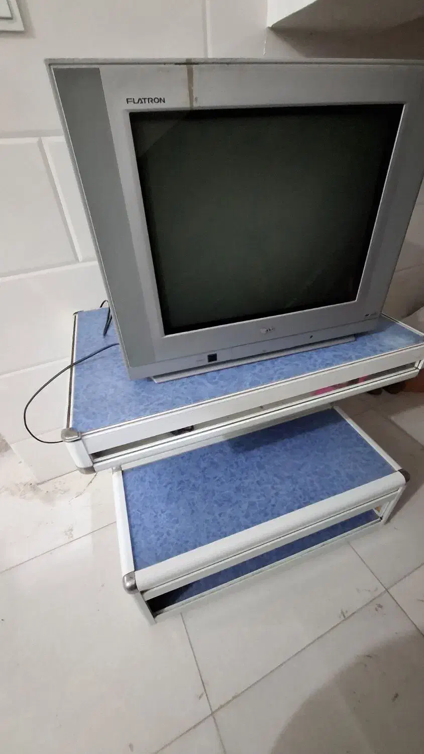 تلویزیون ۲۱ اینچ LG اصل|تلویزیون و پروژکتور|بندر ترکمن, |دیوار