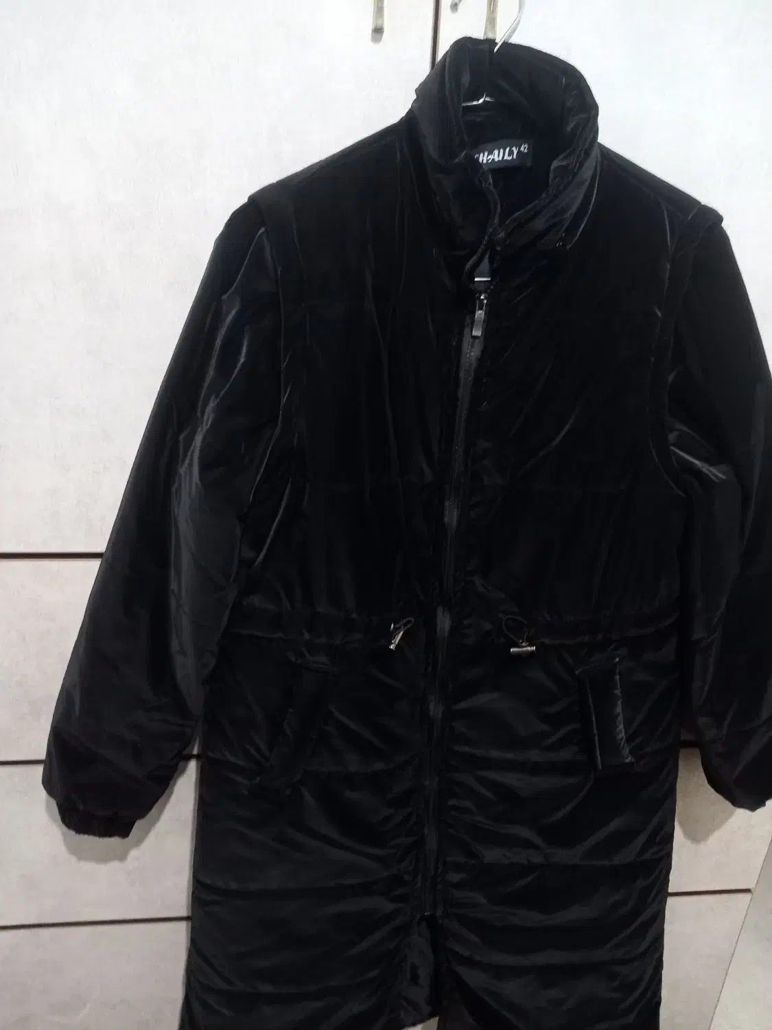 پالتونونو|لباس|بهار, |دیوار