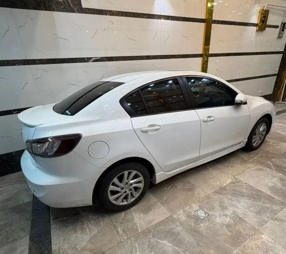 مزدا نیو|خودرو سواری و وانت|بومهن, |دیوار