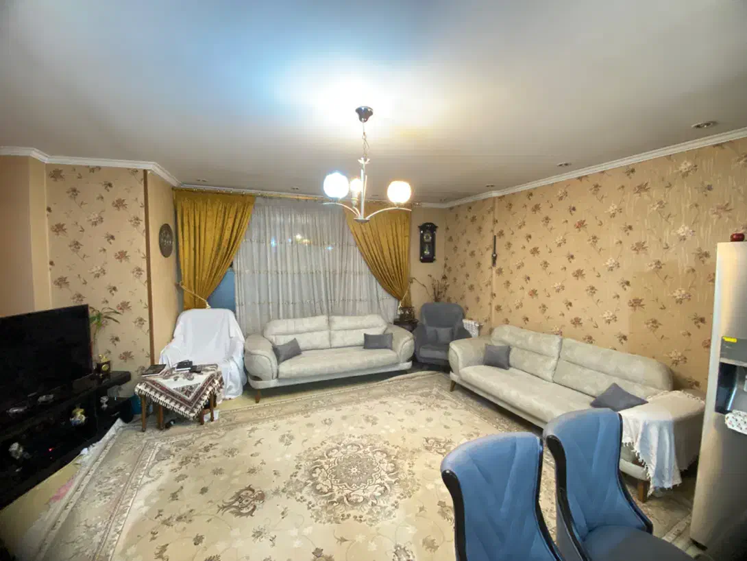 دوخوابه ، باغتخت|اجارهٔ آپارتمان|شیراز, باغ تخت|دیوار