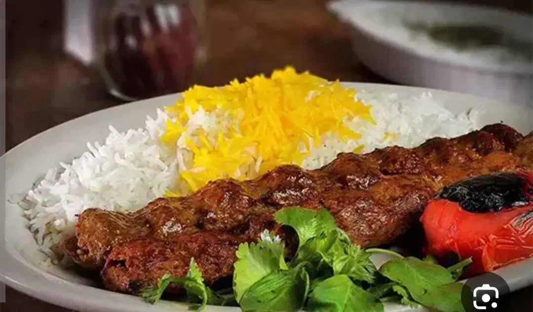 کمک آشپز خانم|استخدام خدمات فروشگاه و رستوران|اردکان, |دیوار