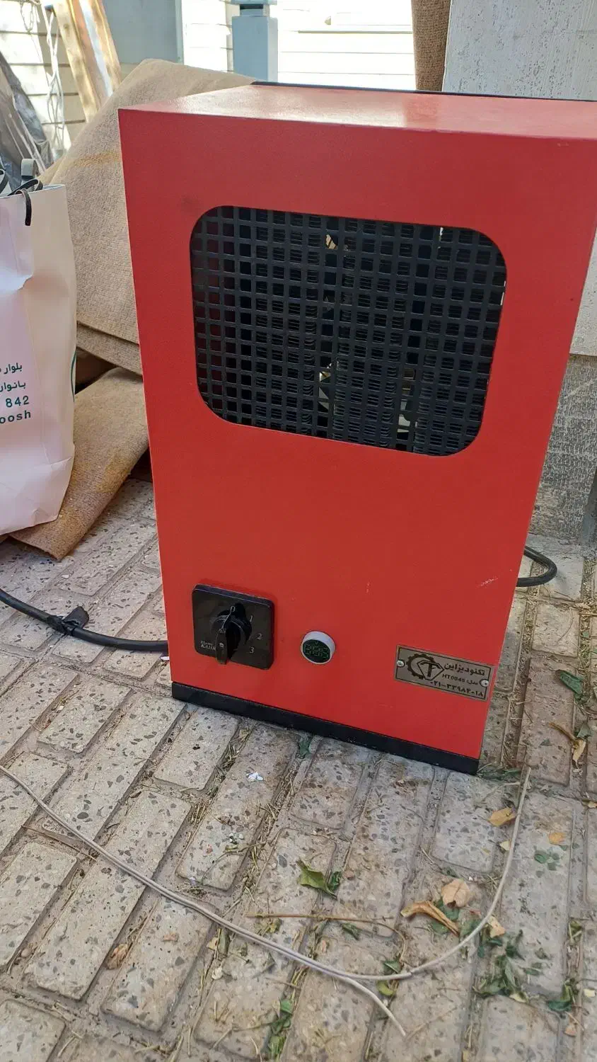 بخاری برقی تکنودیزاین|بخاری، هیتر، شومینه|اصفهان, جلفا|دیوار