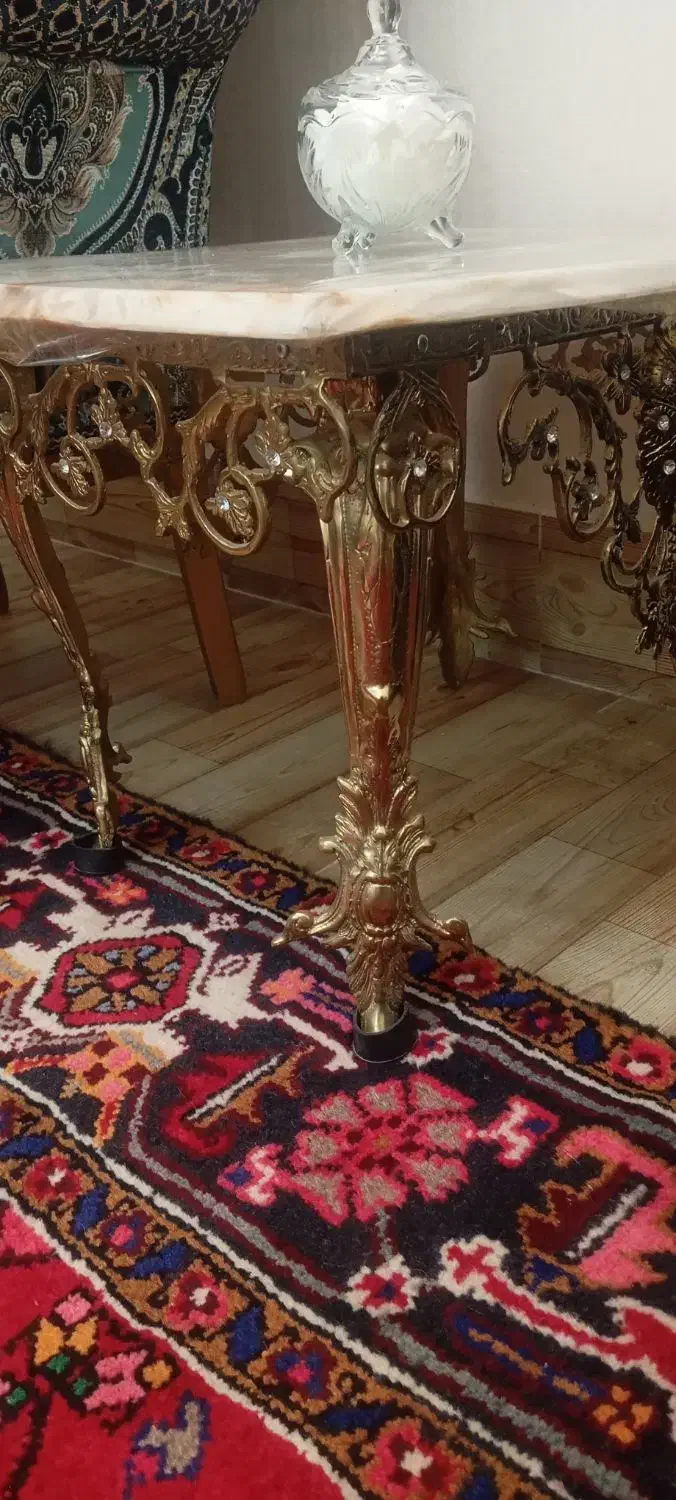 میز برنجی|مبلمان خانگی و میز عسلی|تبریز, |دیوار