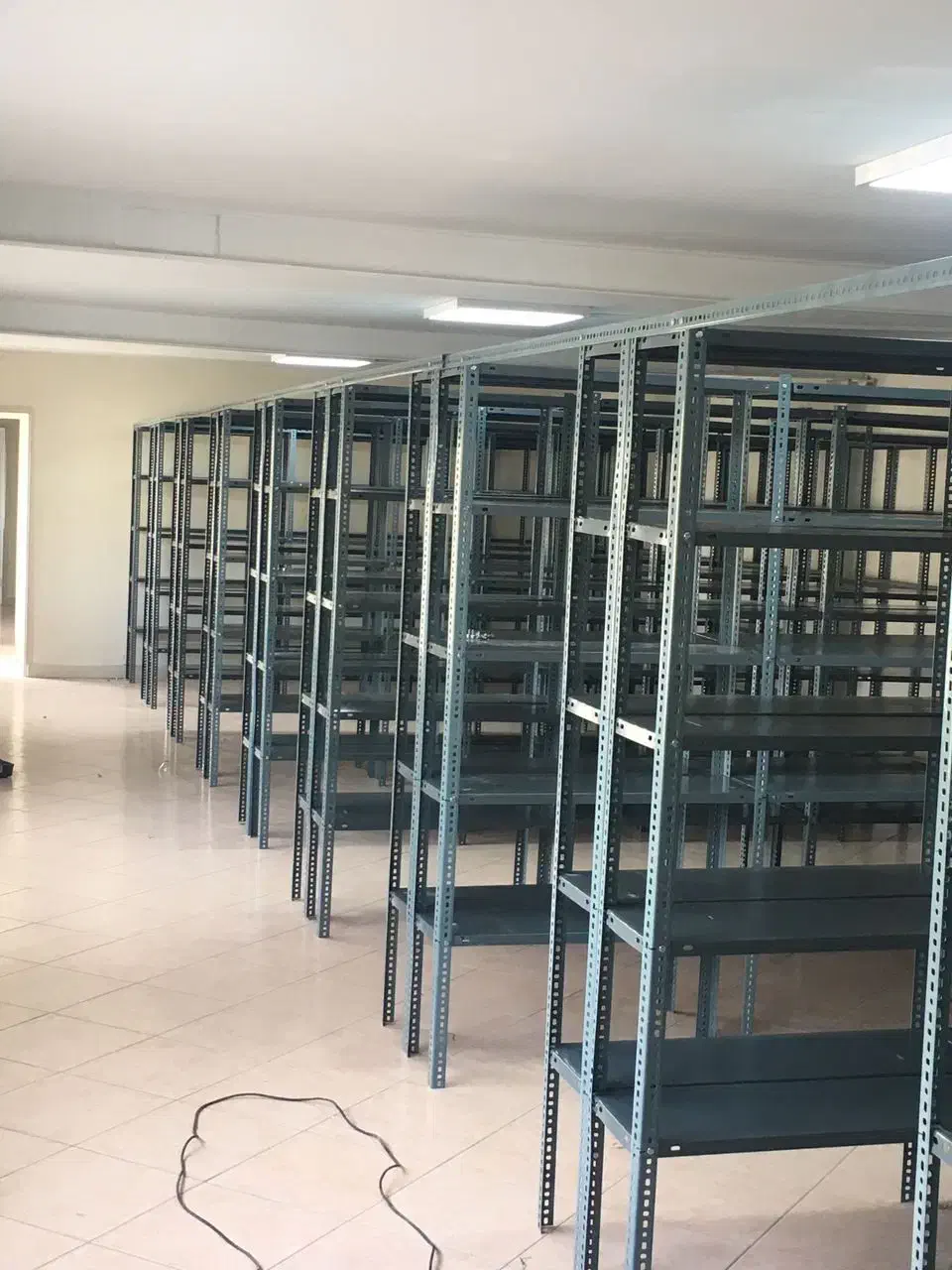 قفسه انبار/قفسه پیچ و مهره/قفسه فروشگاه|فروشگاه و مغازه|قزوین, |دیوار