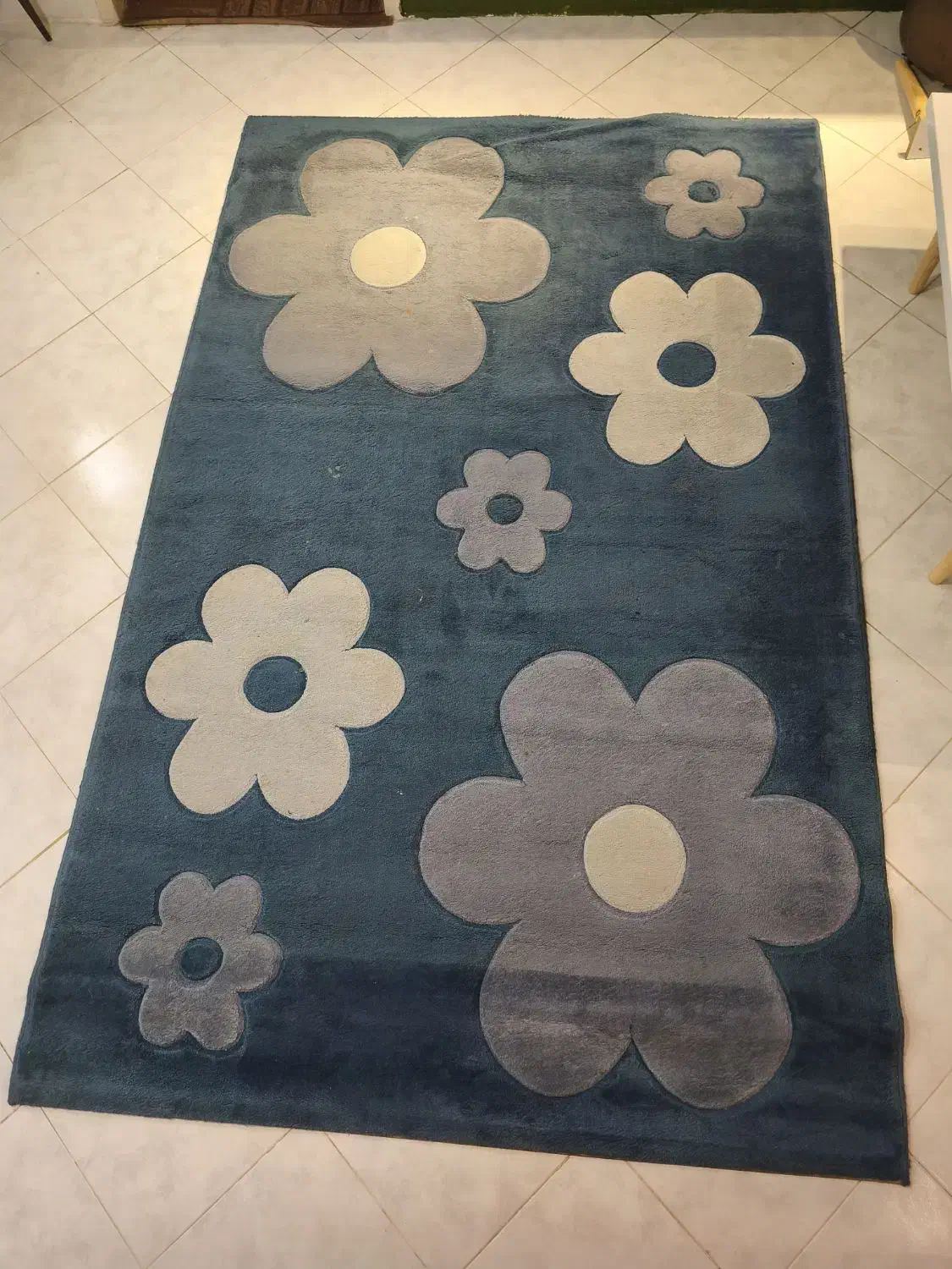 دو عدد فرش|فرش|مشهد, هفت تیر (حافظ)|دیوار