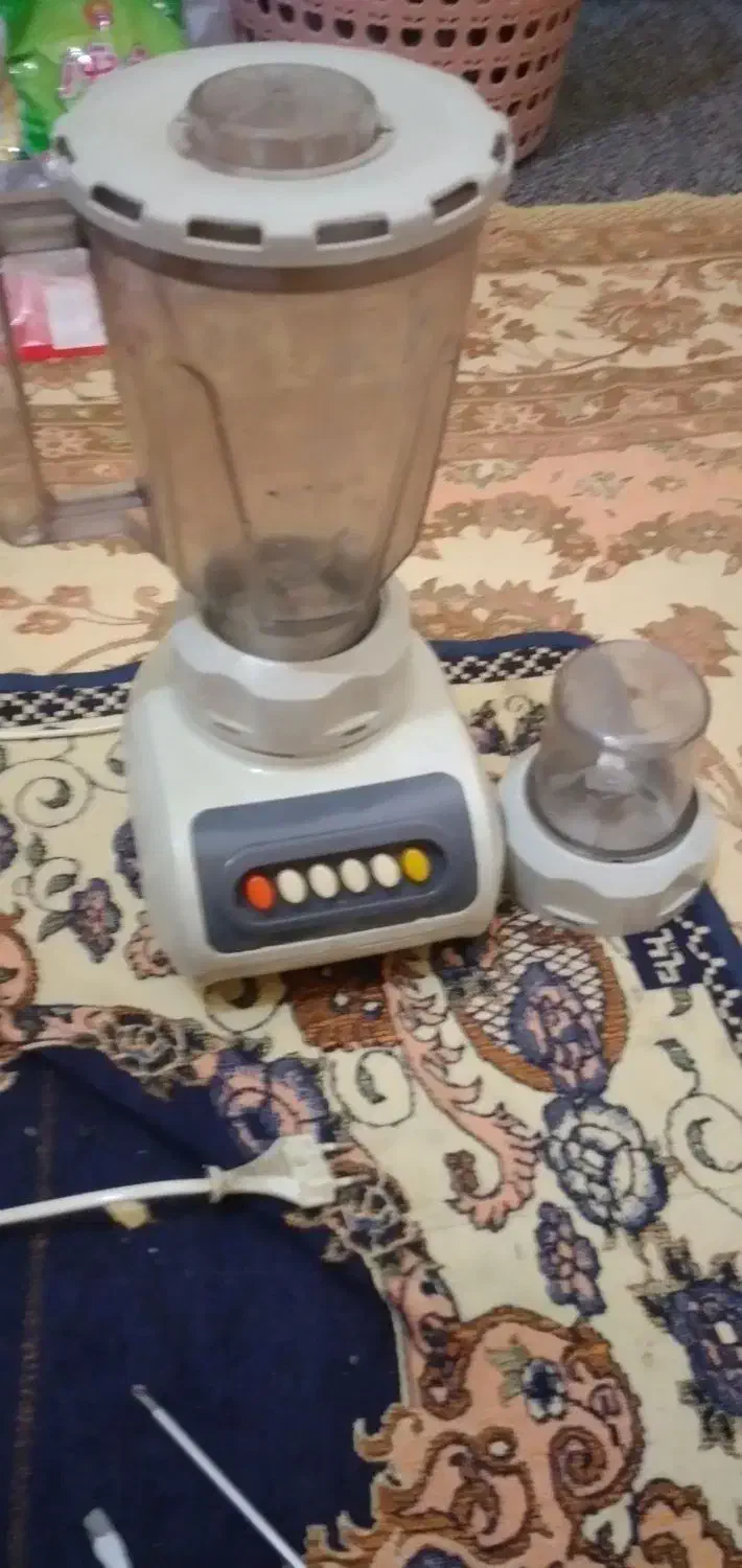 مخلوط کن|آبمیوهگیر و آبمرکباتگیر|قم, نیروگاه|دیوار