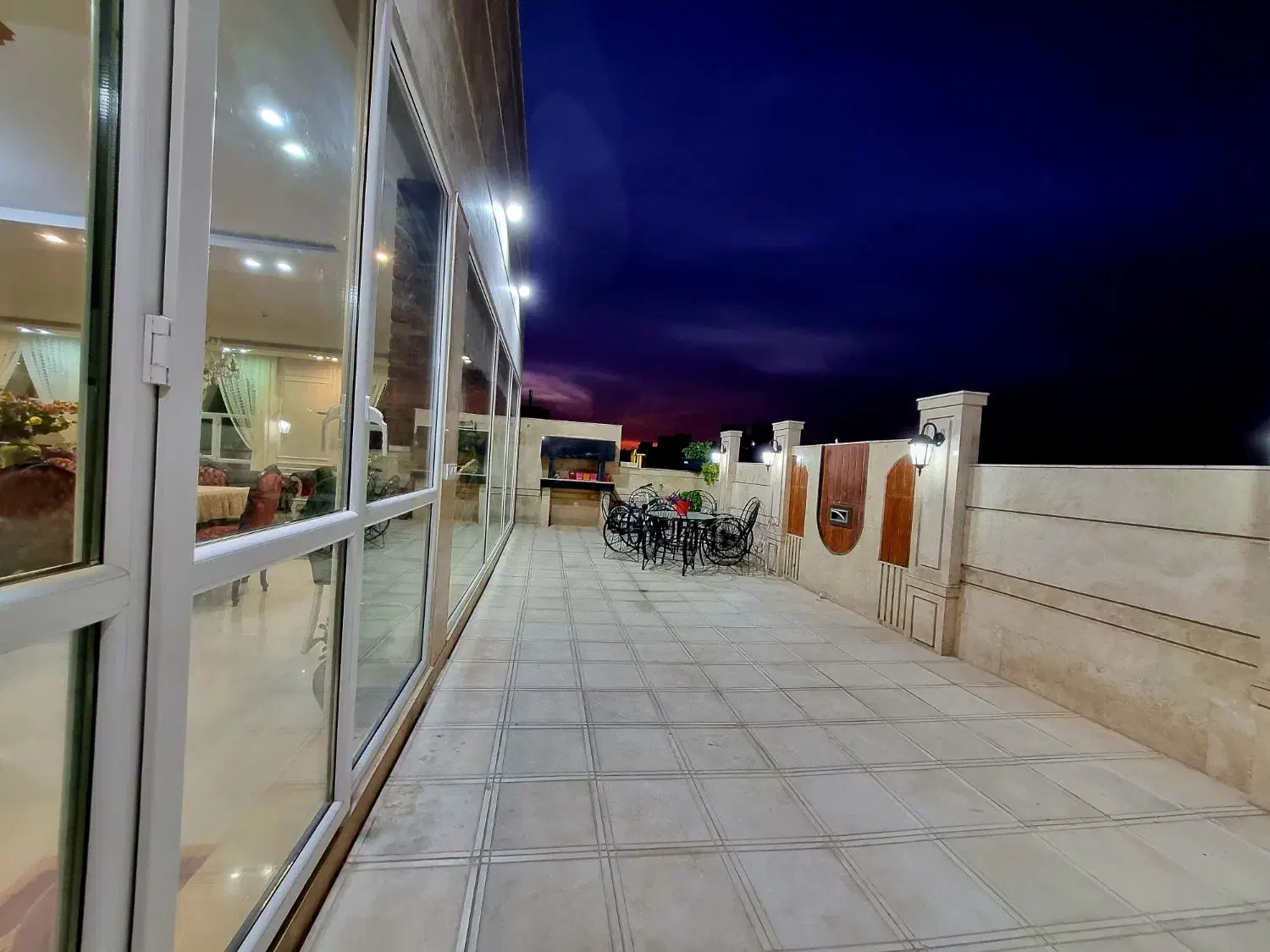 ۲۱۵ متر سه نبش قلب شهرک غرب سند ششدانگ آماده|فروش آپارتمان|مشهد, شهرک لشکر (شهرک غرب)|دیوار