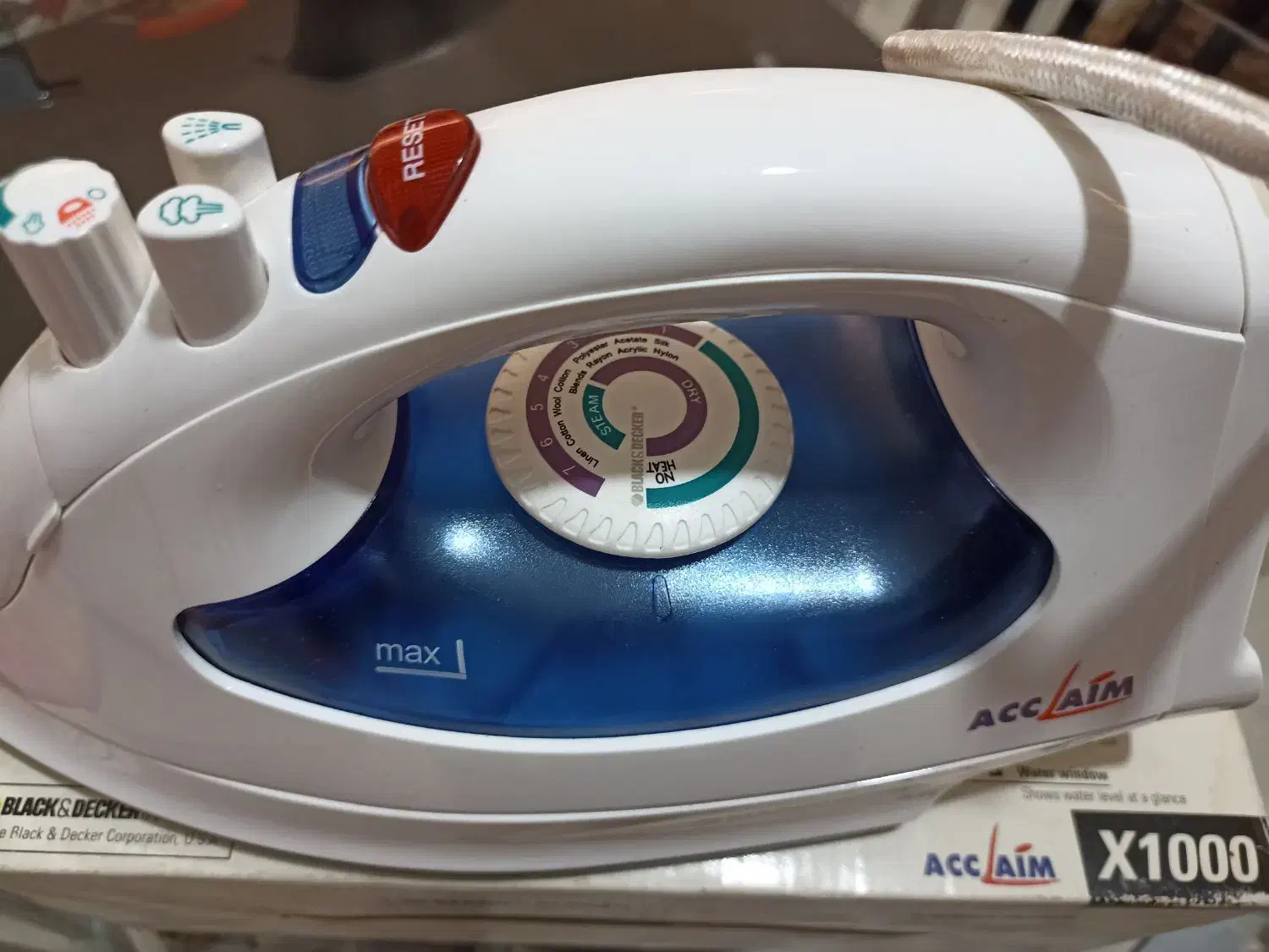 اتو بخار بلک اند دکر|اتو و لوازم اتو|شاهین‌شهر, شهرک پردیس|دیوار