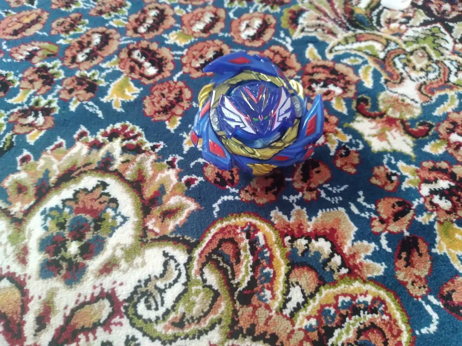 فرفره انفجاری|اسباب‌‌بازی|قدس, شهر‌قدس|دیوار