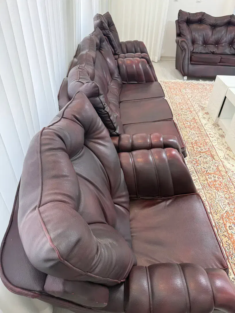 مبل تمام چرم ترک|مبلمان خانگی و میز عسلی|فولادشهر, مسکن مهر فولادشهر|دیوار