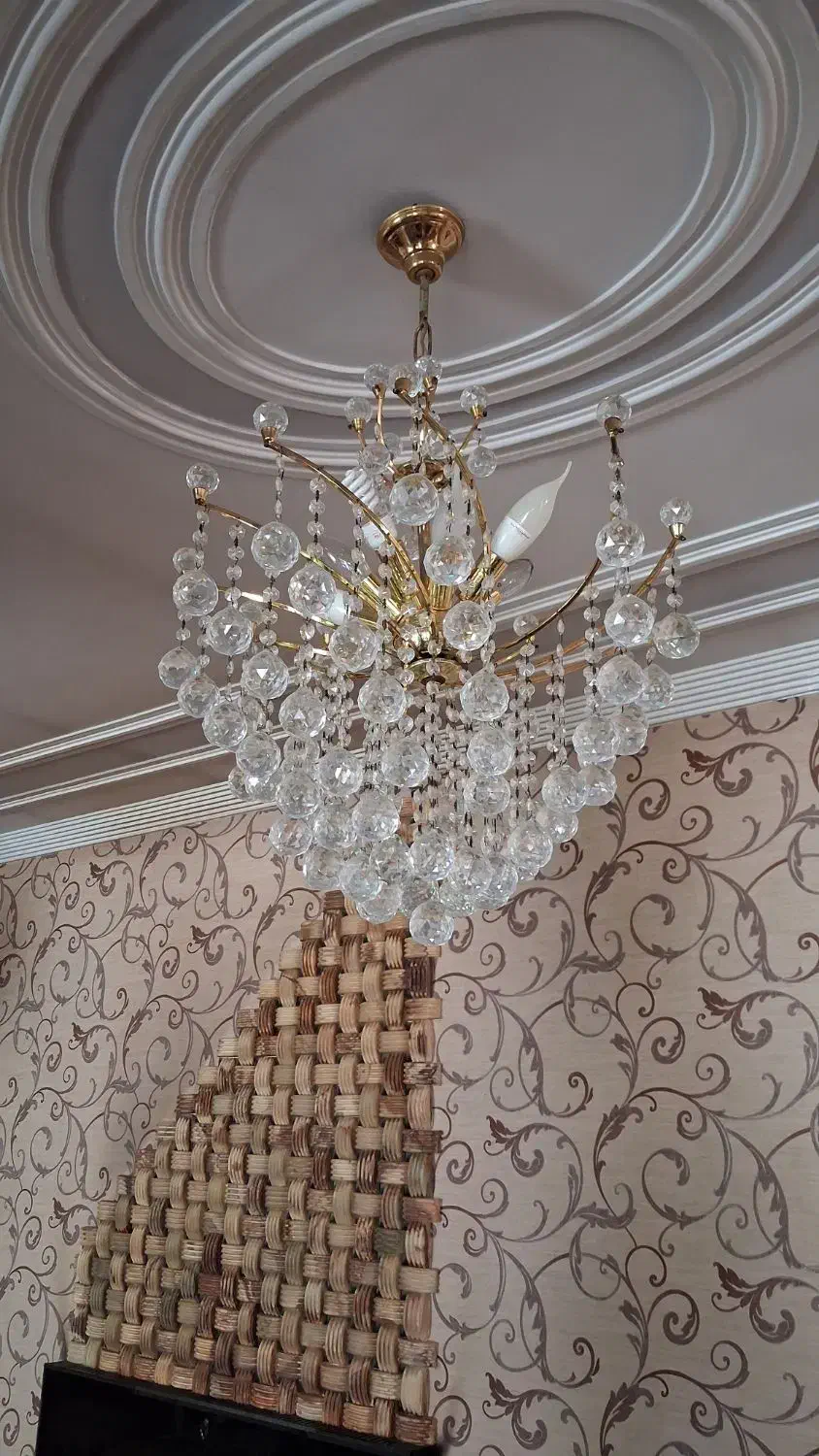 لوستر کلاسیک اصل|لوستر و چراغ آویز|ارومیه, |دیوار