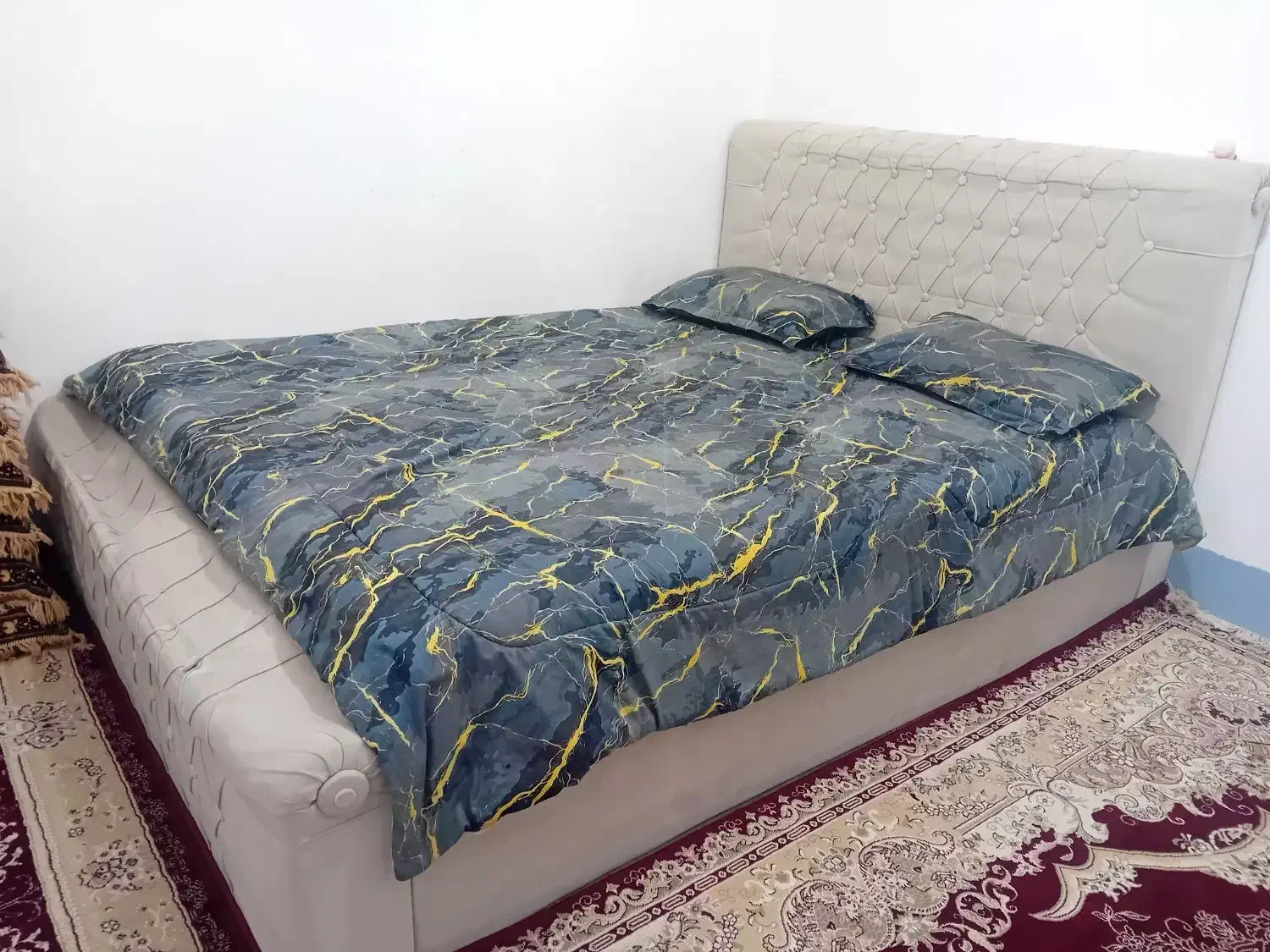 تخت خواب دونفره|تخت و سرویس خواب|سرپل ذهاب, |دیوار