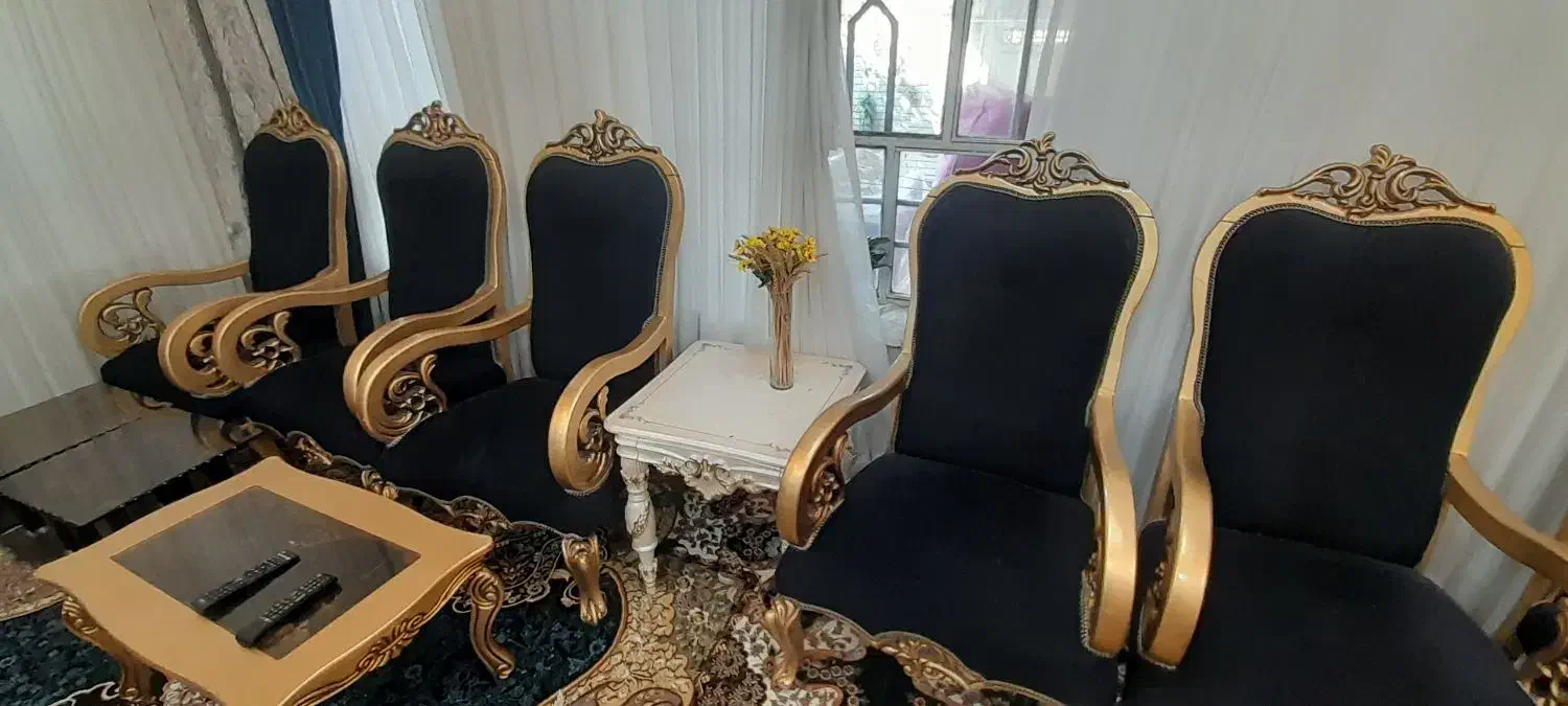 فروش مبل سلطنتی هفت نفره در حد نو|مبلمان خانگی و میز عسلی|اندیمشک, |دیوار