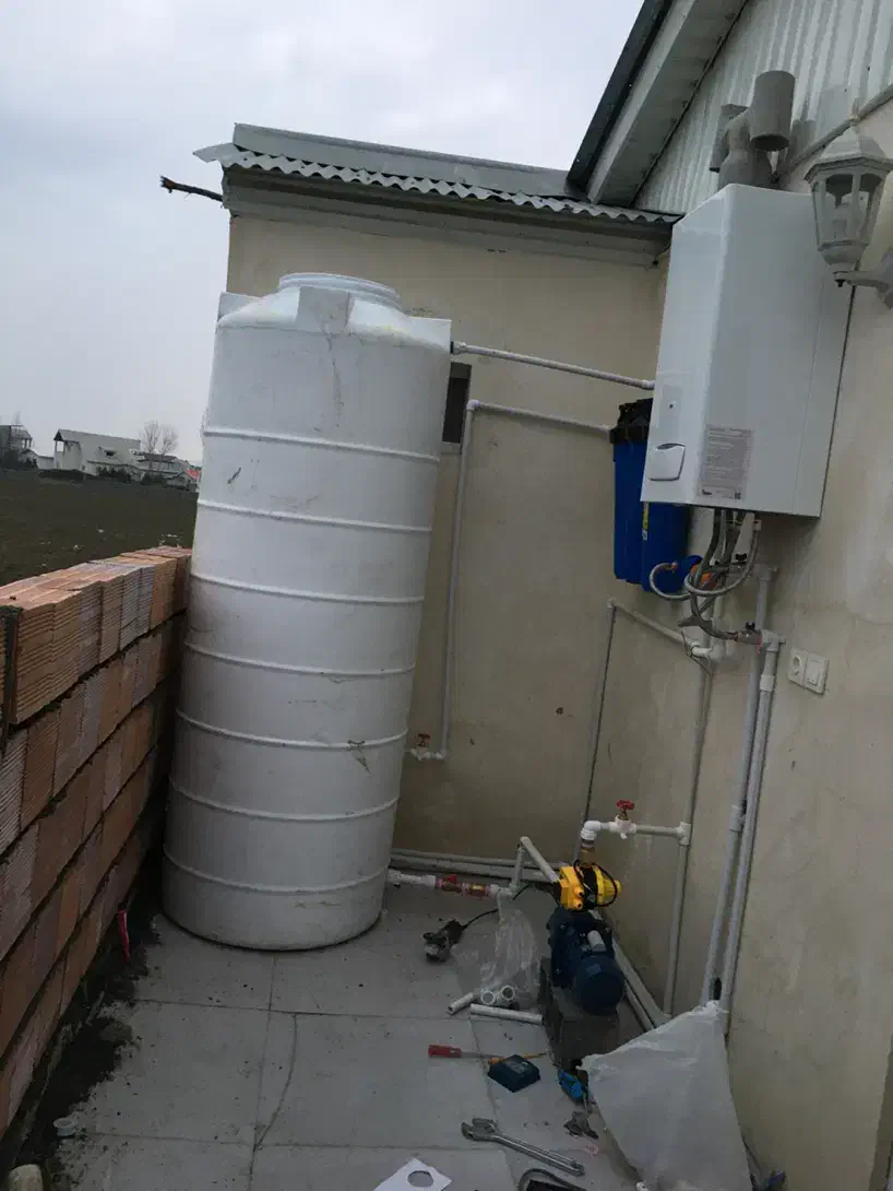 نصب پمپ آب و مخزن نصب کولر گازی و داکت اسپیلت|خدمات پیشه و مهارت|تهران, پونک|دیوار