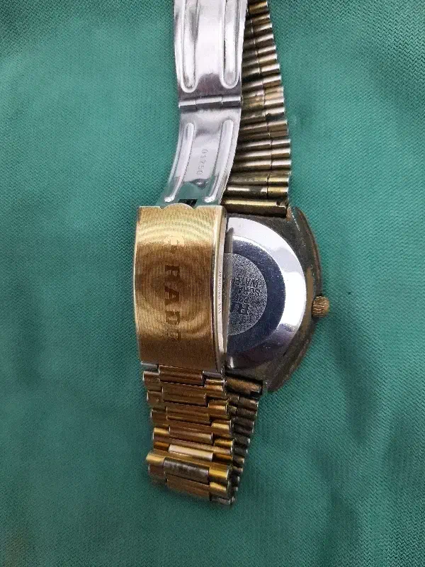 ساعت رادو قدیمی|ساعت|تهران, مجیدآباد|دیوار