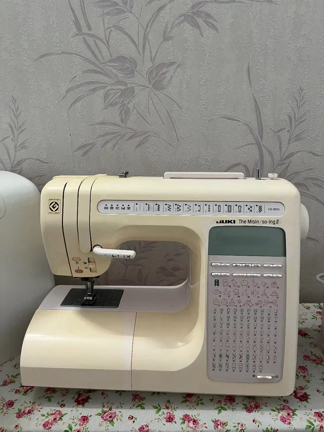 چرخ خیاطی جوکی ژاپنی با میز|چرخ خیاطی و ریسندگی|مشهد, الهیه|دیوار