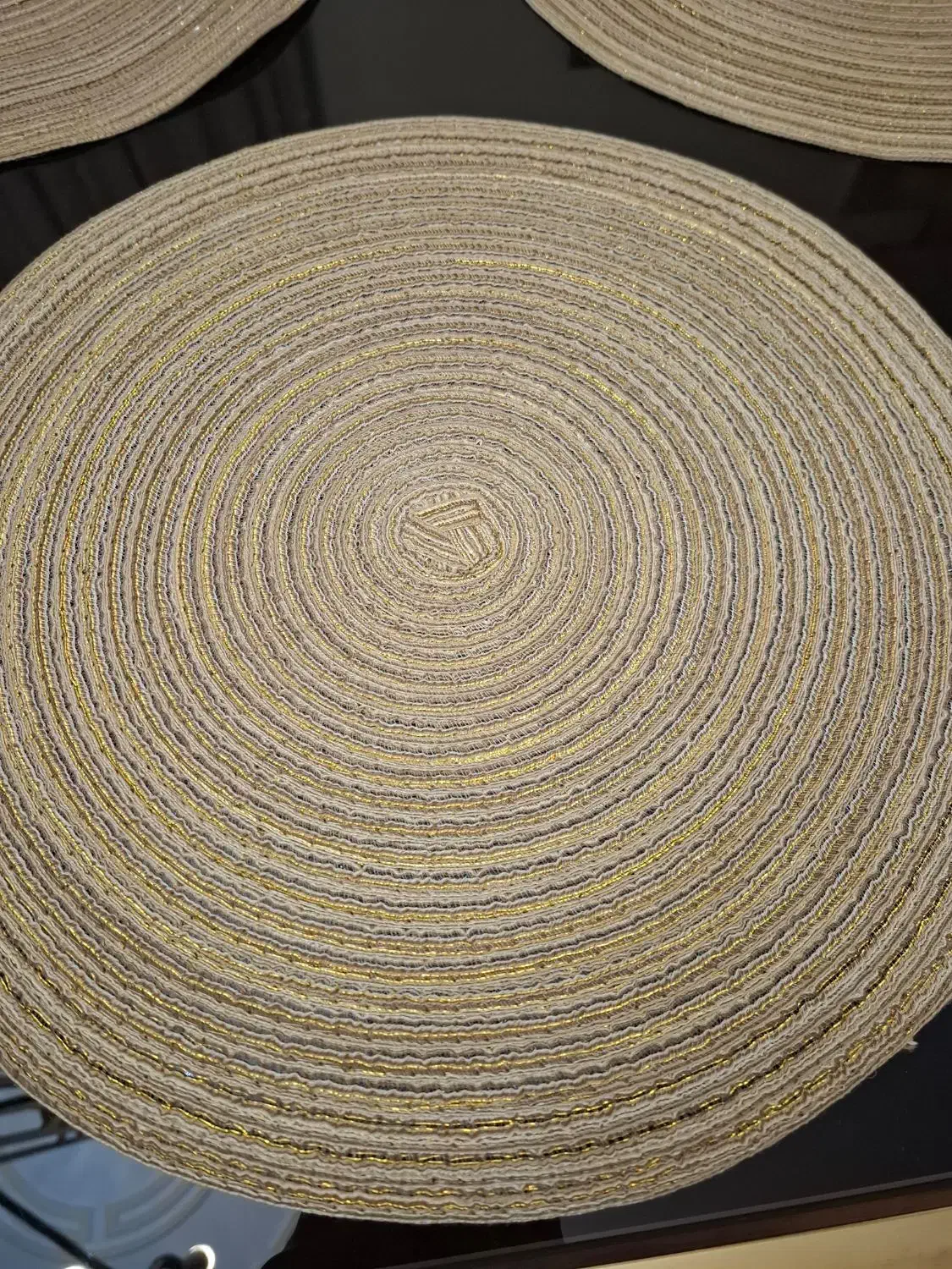 زیر بشقابی خارجی مناسب جهیزیه در حد نو|پرده، رانر، رومیزی|تهران, خواجه نظام الملک|دیوار