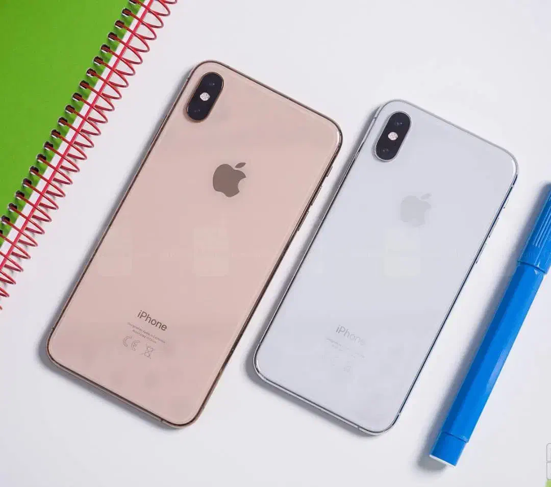 دوعددXsMax|موبایل|رشت, منظریه|دیوار