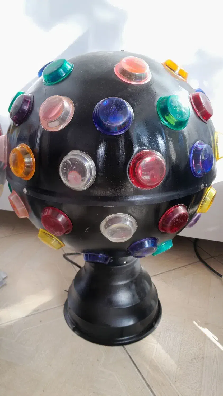 گوی گردان|ریسه و چراغ تزئینی|ملایر, |دیوار