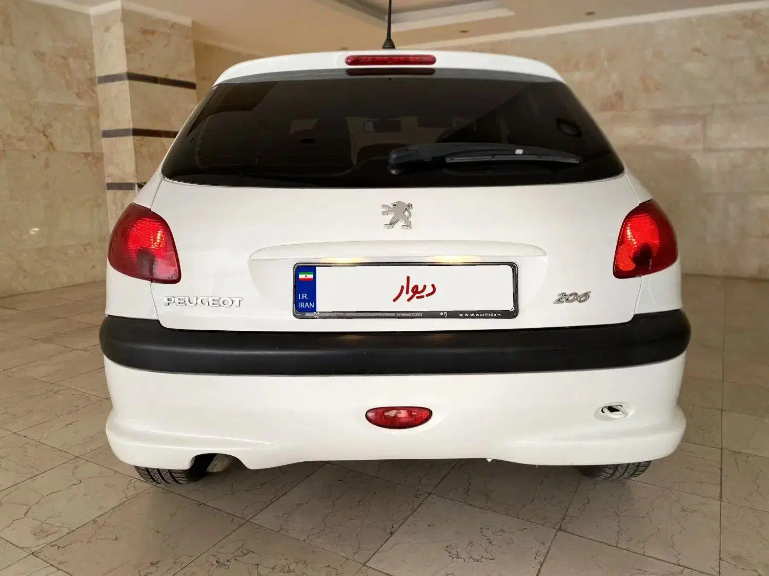 ۲۰۶ سقف شیشه ای ۱۴۰۱|خودرو سواری و وانت|کرج, گوهردشت|دیوار