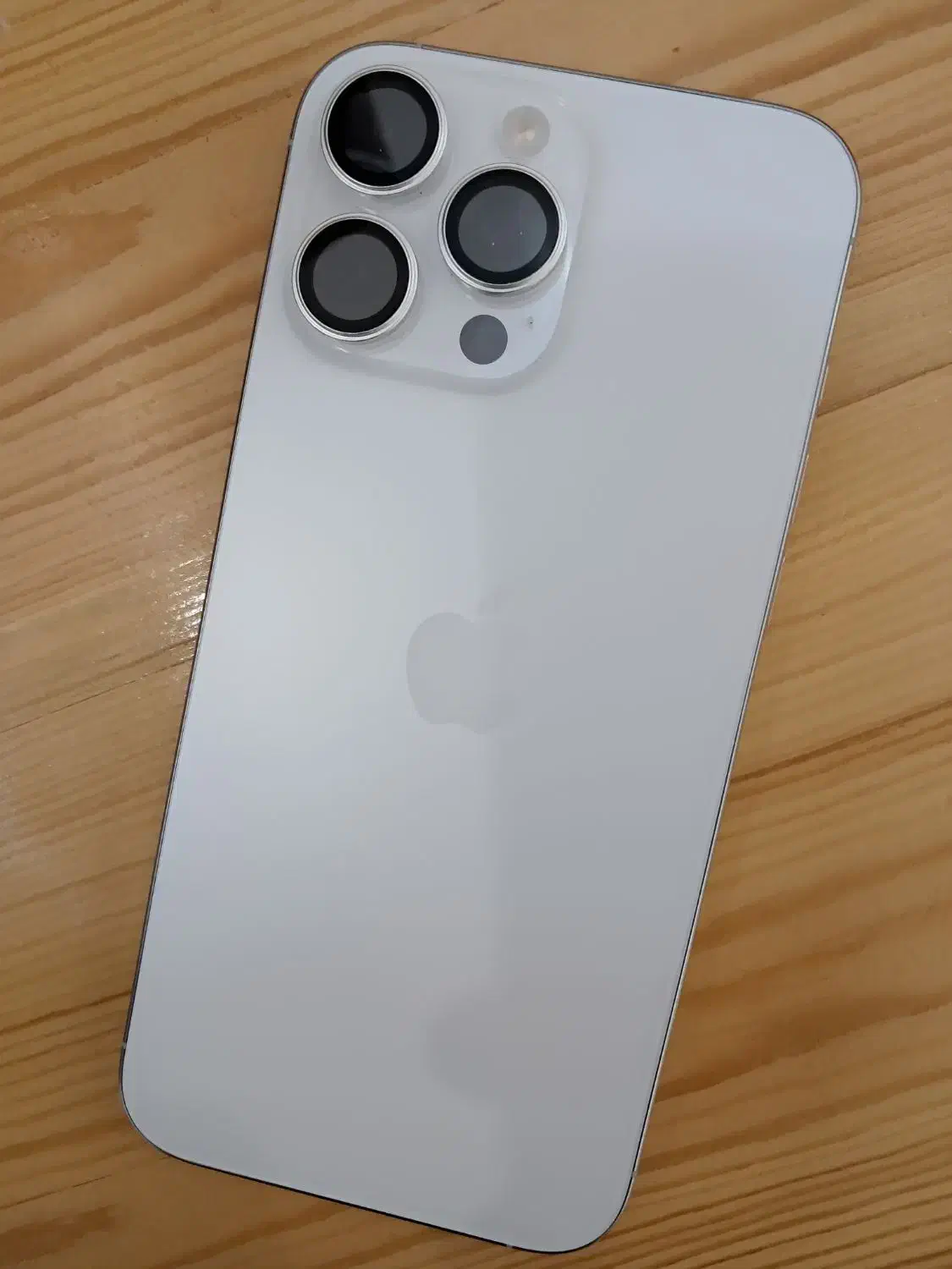 ۱۶پرومکس ۲۵۶ سفید دوسیم جم|موبایل|جم, |دیوار