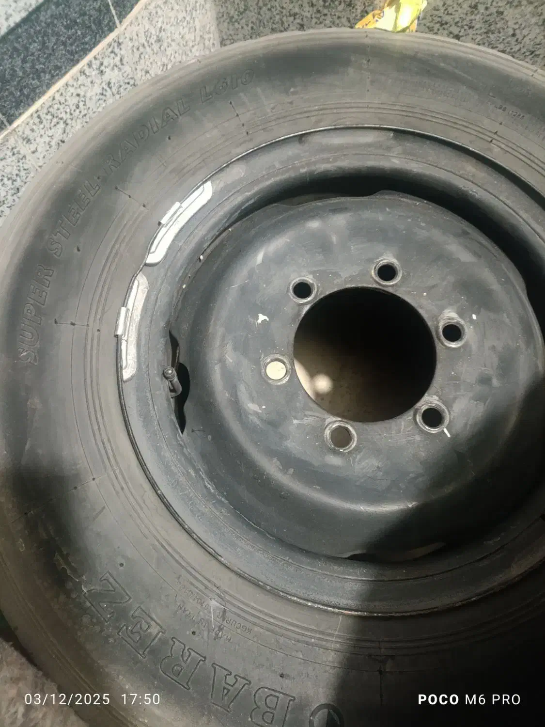 لاستیک نیسان بازژ|قطعات یدکی و لوازم جانبی|شیراز, شریفآباد|دیوار