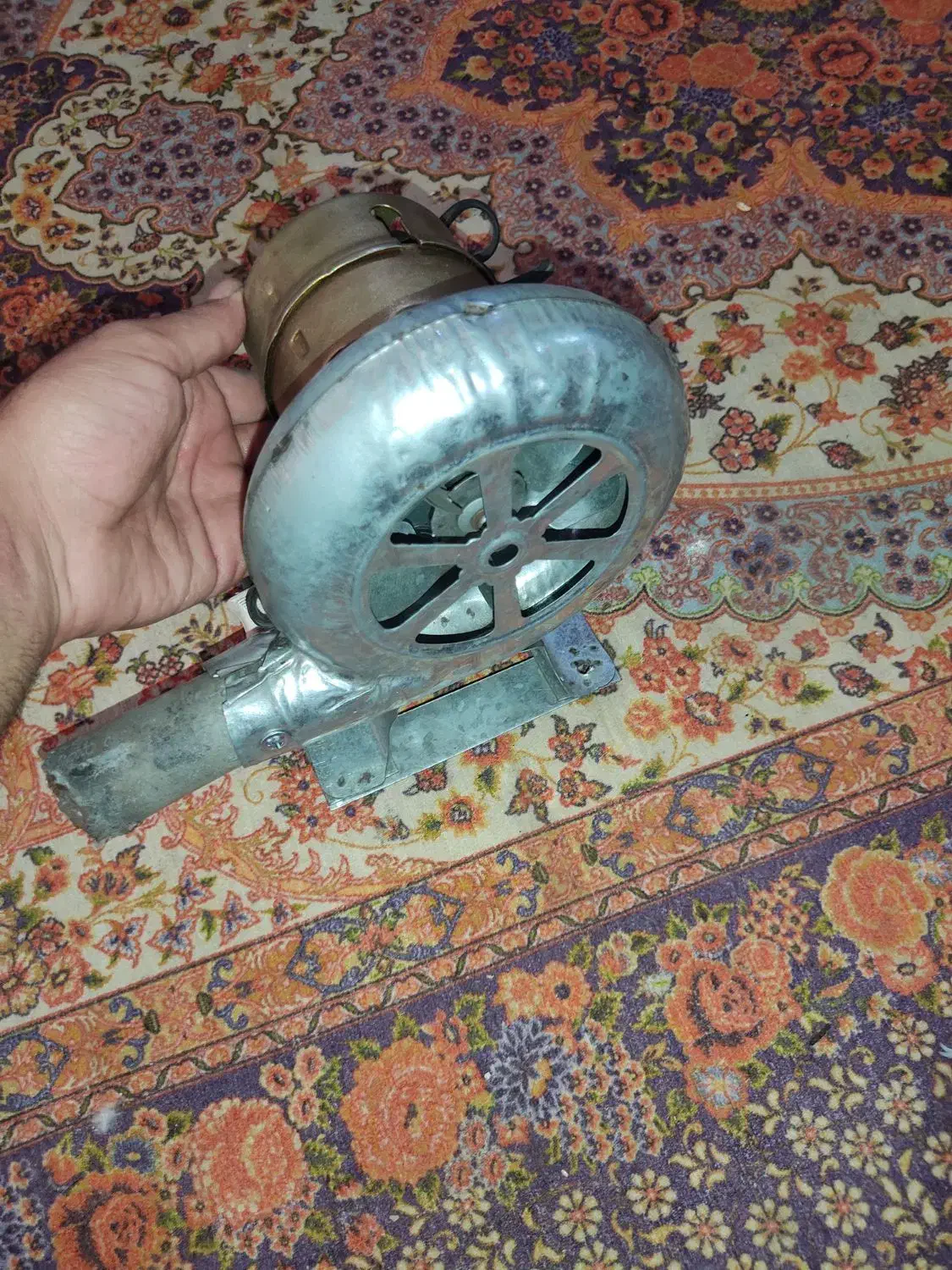 فن منقل|پنکه و تصفیه‌کنندهٔ هوا|بندر گناوه, |دیوار