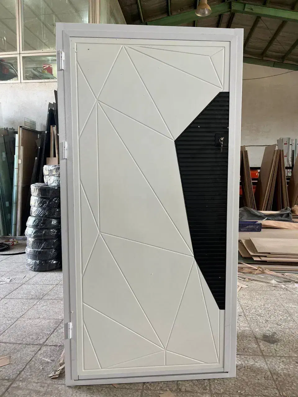 درب ضد سرقت جدید کد ۲۲۳۵۷۴|مصالح و تجهیزات ساختمان|بابل, |دیوار