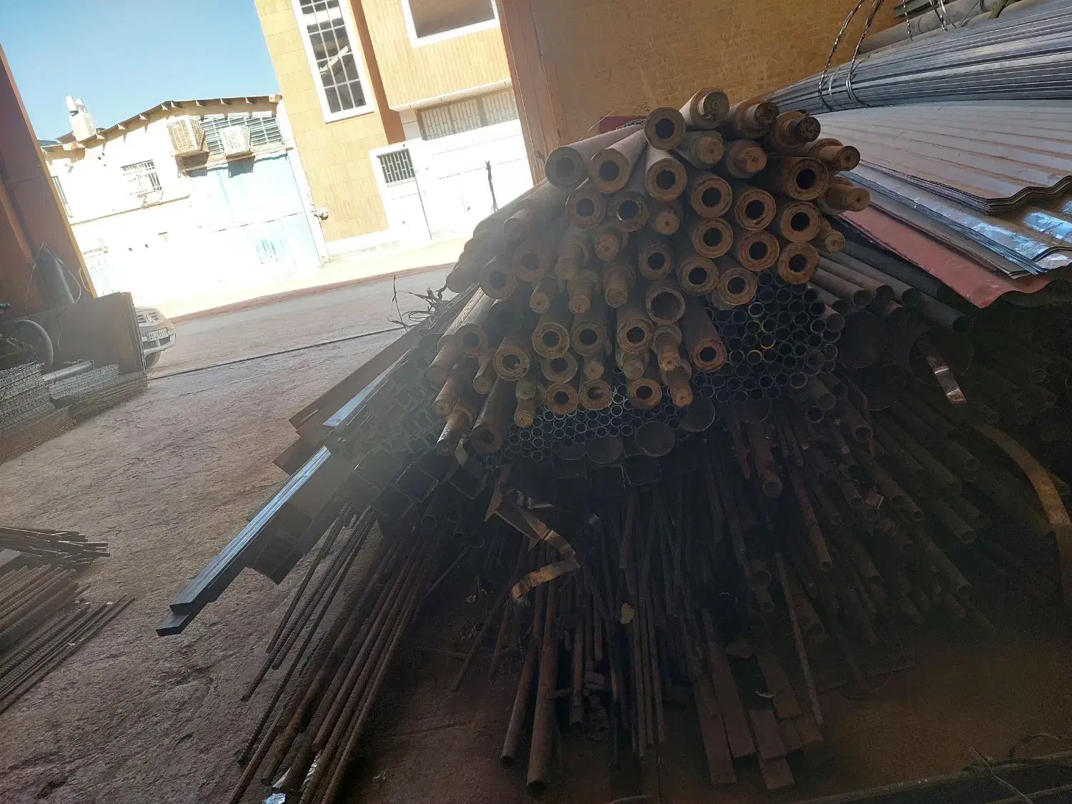 لوله|مصالح و تجهیزات ساختمان|برخوار, |دیوار