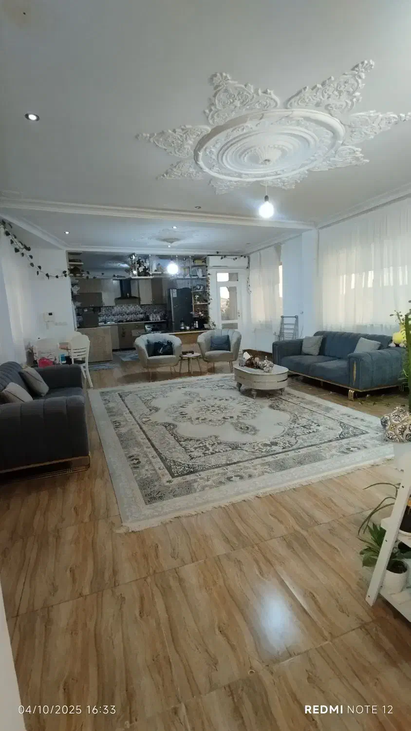 طبقه ۱۲۰متری مستقل نورگیر عالی|اجارهٔ آپارتمان|لنگرود, |دیوار