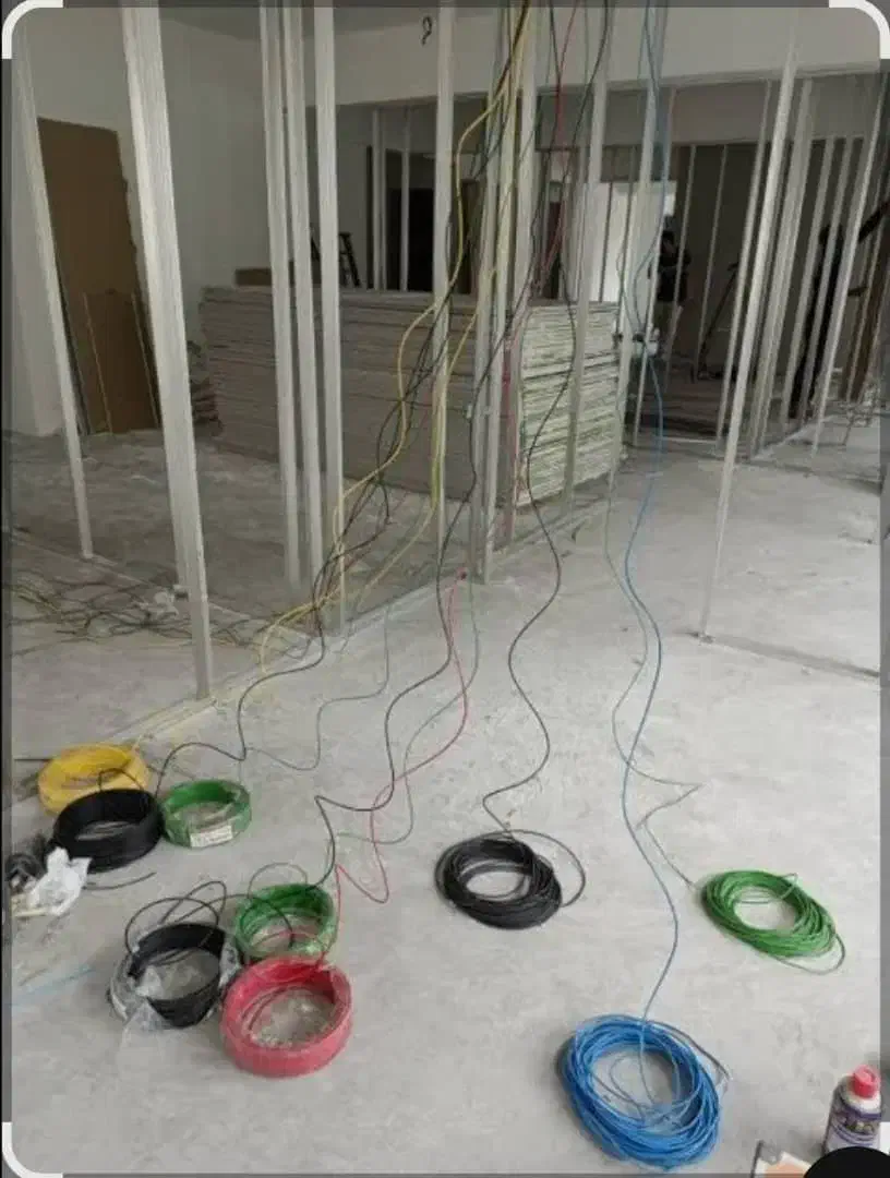 برق کار نیمه ماهر|استخدام صنعتی، فنی، مهندسی|تهران, استخر|دیوار