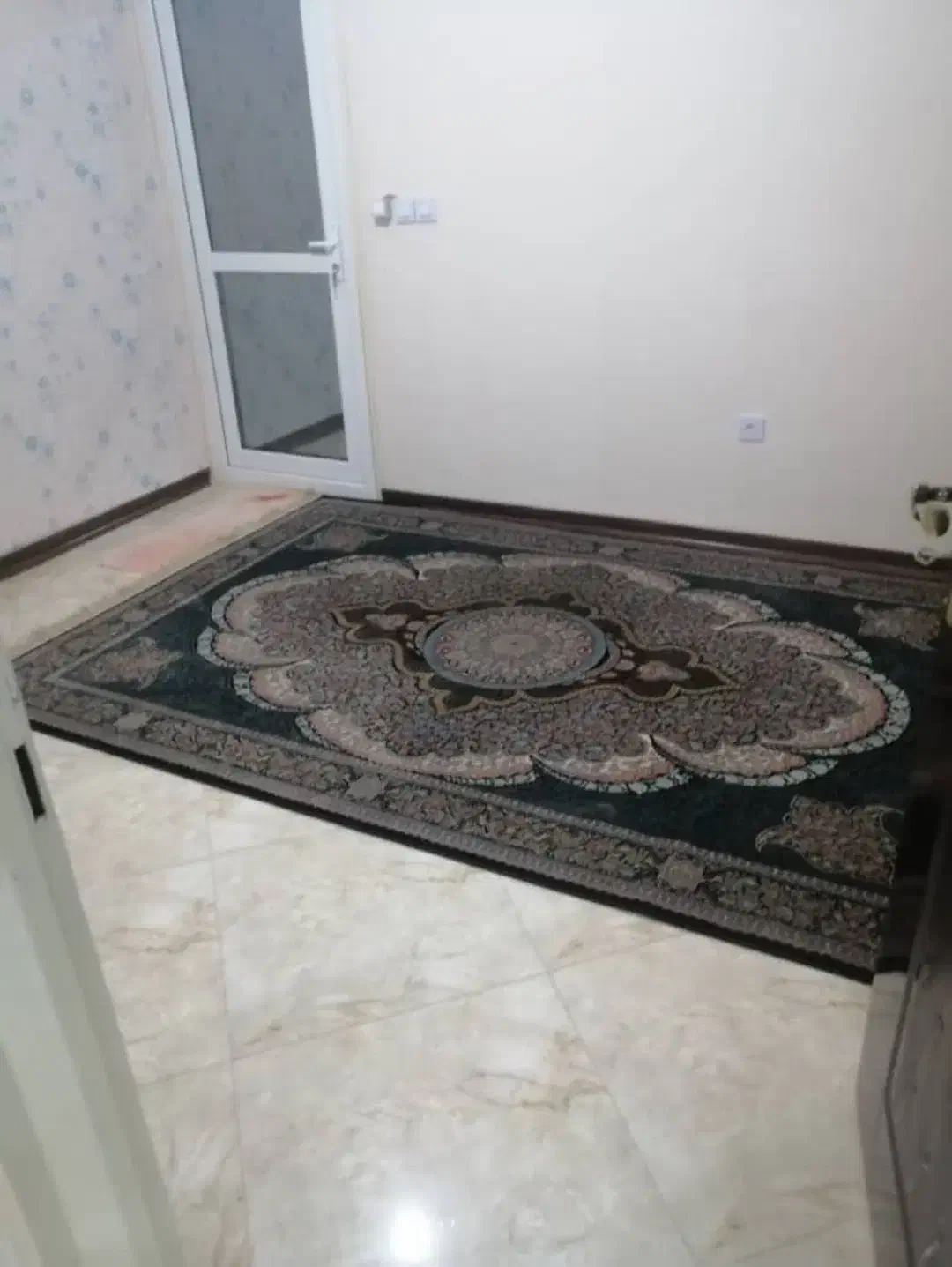 اجاره روزانه باغ ویلا نوساز داخل شهر|اجارهٔ کوتاه‌مدت ویلا و باغ|کرمانشاه, |دیوار