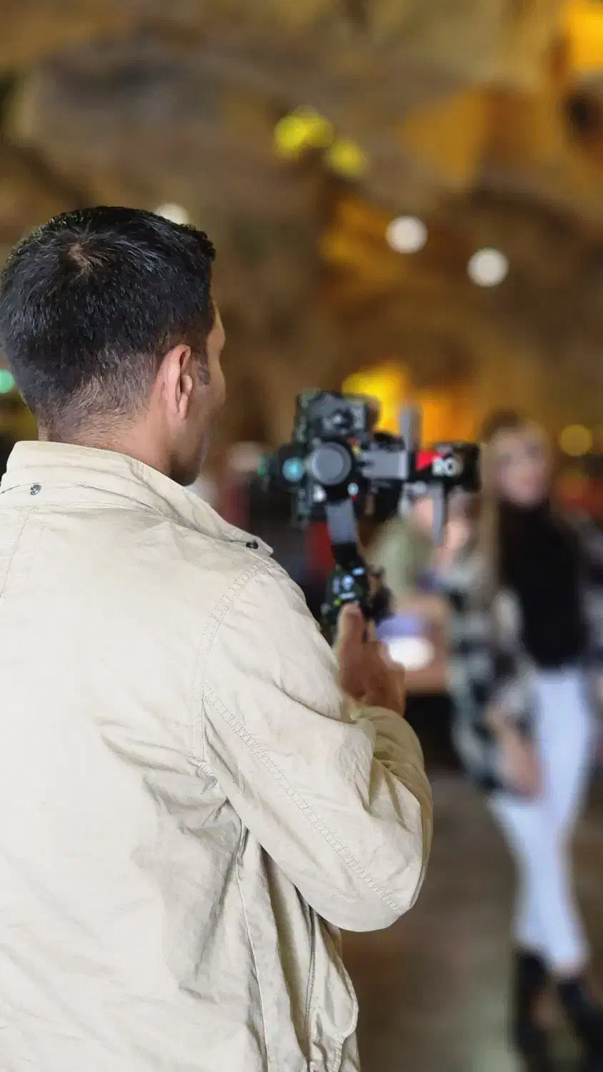 فیلم برداری و عکاسی|خدمات پذیرایی، مراسم|مشهد, انقلاب|دیوار