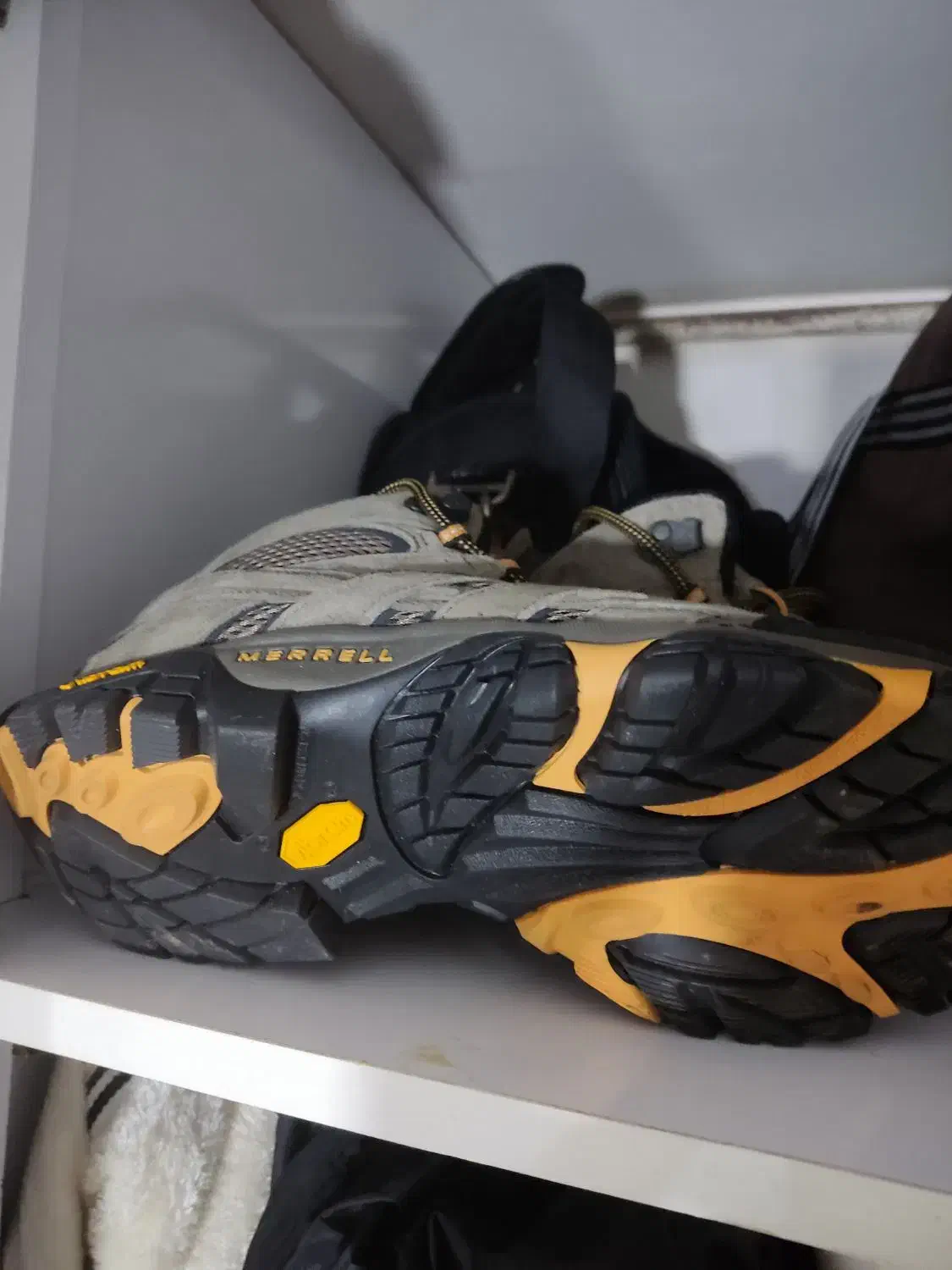 کفش مرل|کیف، کفش، کمربند|مشهد, نظام دوست|دیوار