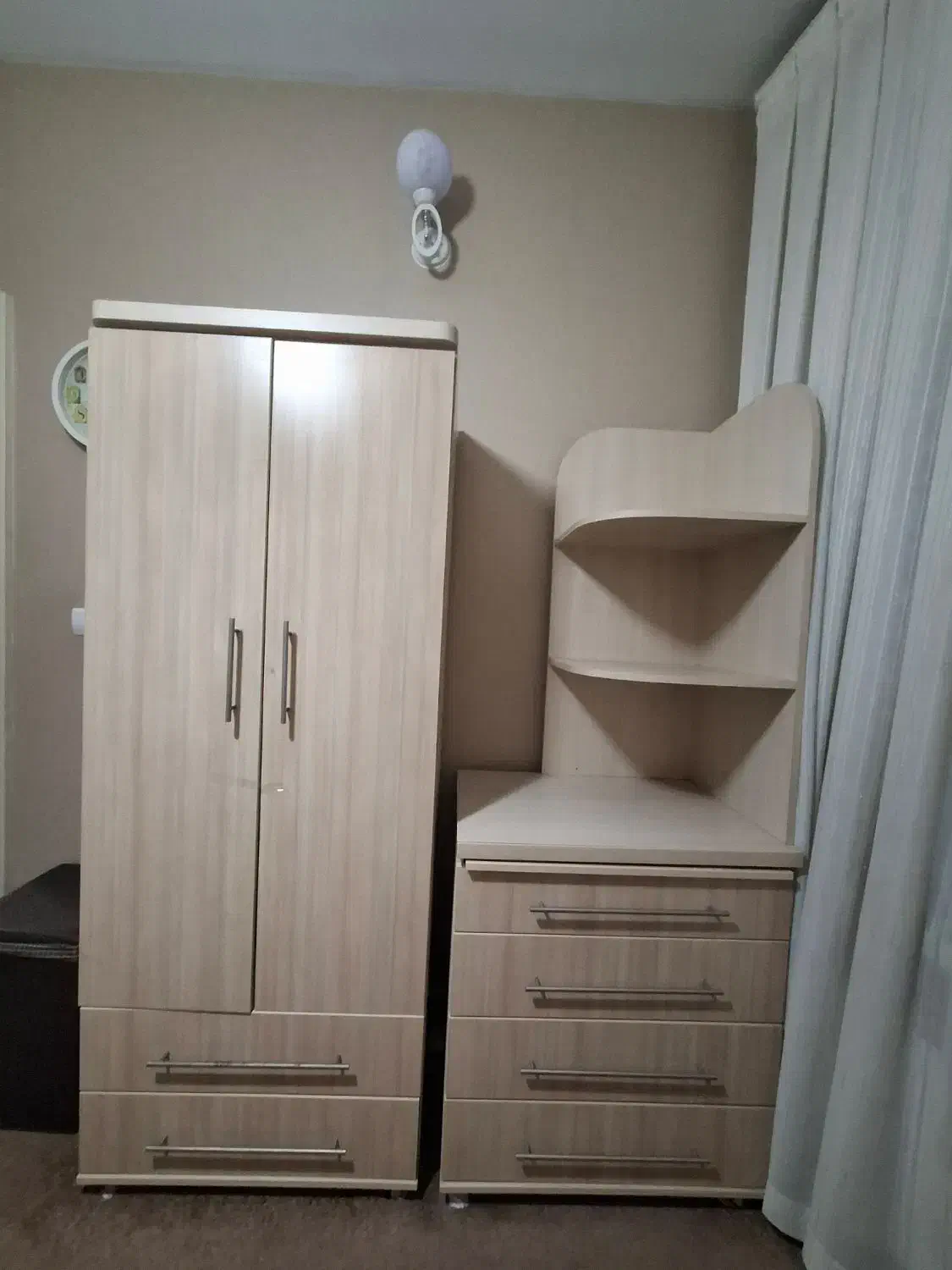 ست تخت با تشک رویا فنری کمد دراور و بوفه شیشه ای|تخت و سرویس خواب|تهران, نیروی هوایی (پیروزی)|دیوار