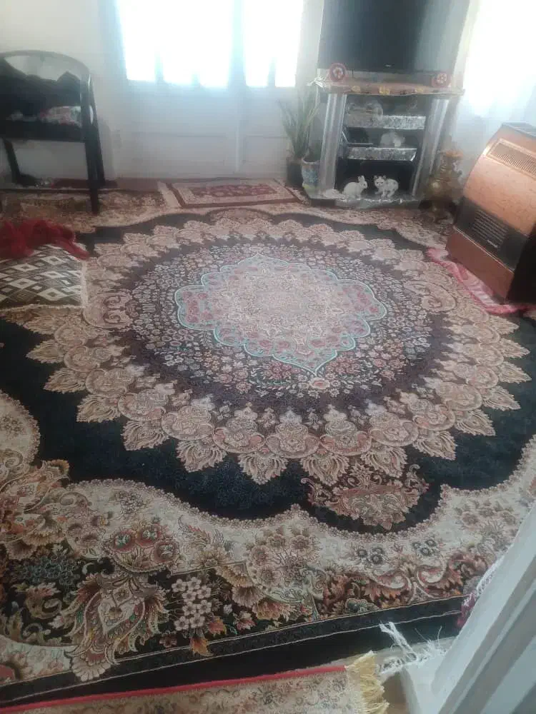 فرش ۳ در ۳ مربع . خیلی سالمه|فرش|نوشهر, |دیوار