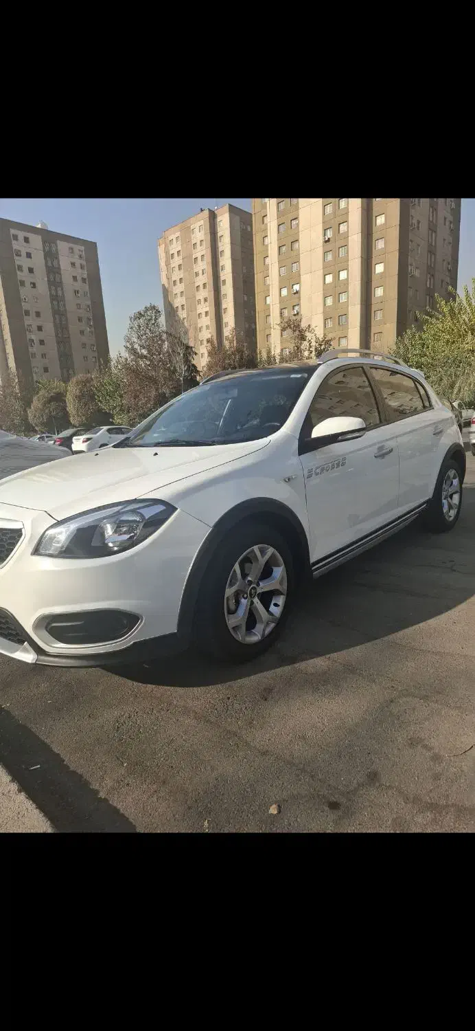 برلیانس H320 کراس فول مدل 1399|خودرو سواری و وانت|تهران, نارمک جنوبی|دیوار