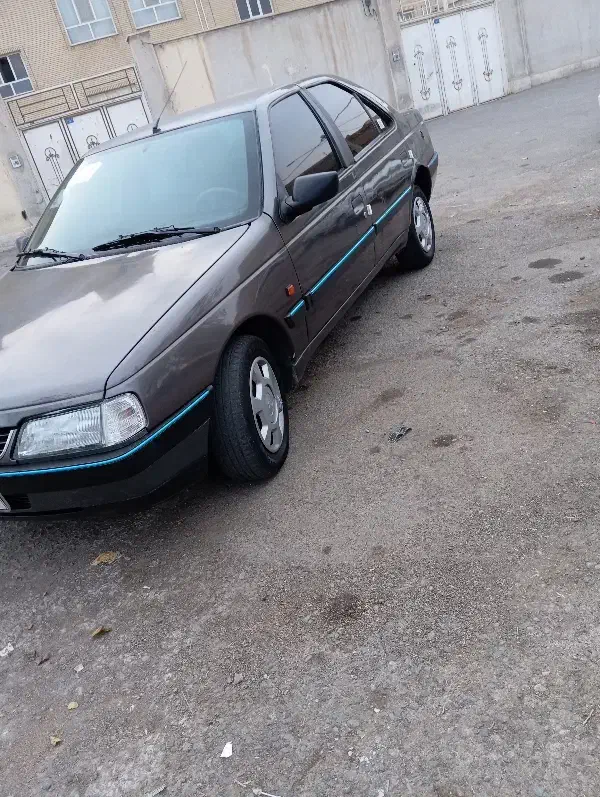 پژو عروسگ|خودرو سواری و وانت|قم, دروازه چوبی|دیوار