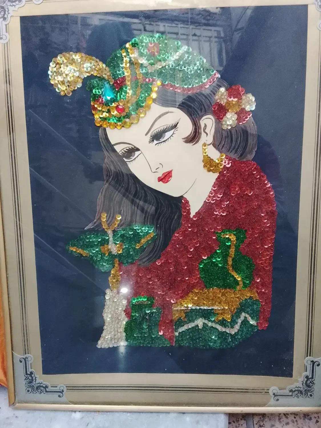 قاب عکس رخ زیبا منجوق دوزی قدیمی سهره قناری|تابلو، نقاشی، عکس|بهارستان, |دیوار