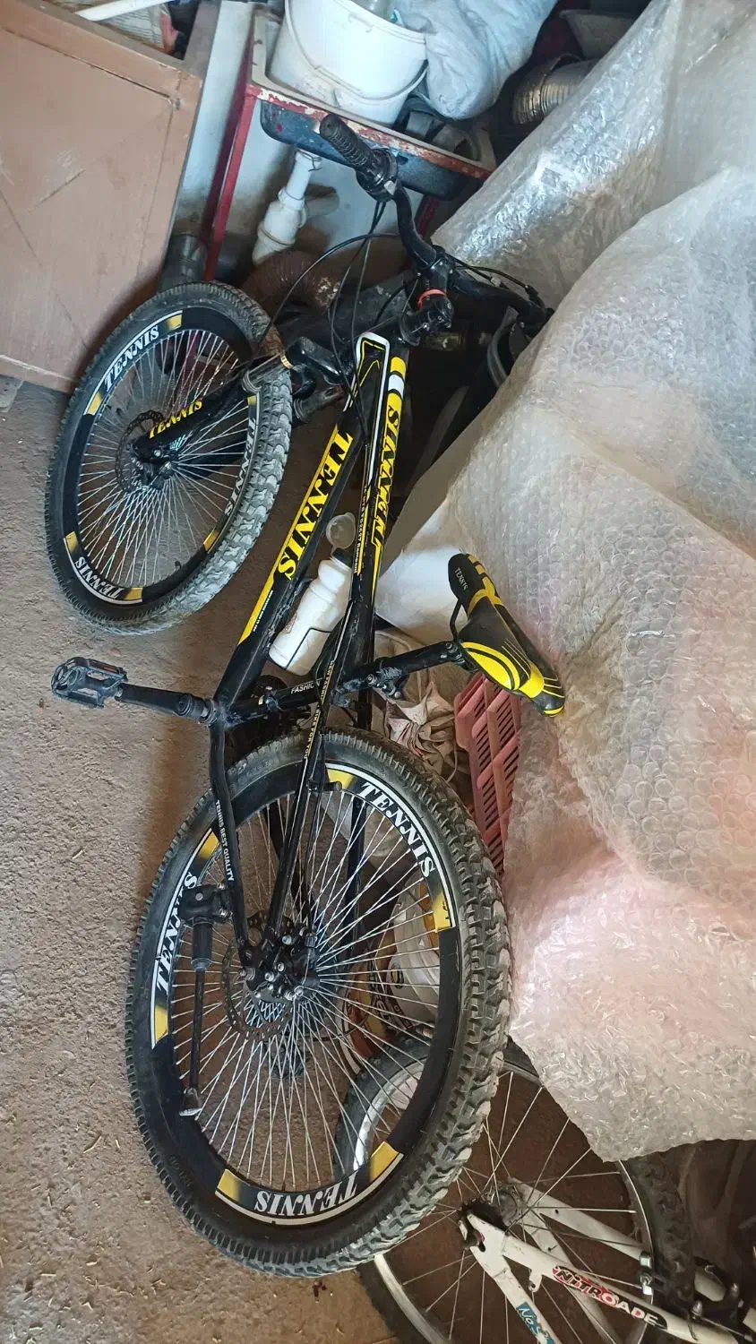 دوچرخه 26 حرفه ای|دوچرخه، اسکیت، اسکوتر|سمیرم, |دیوار