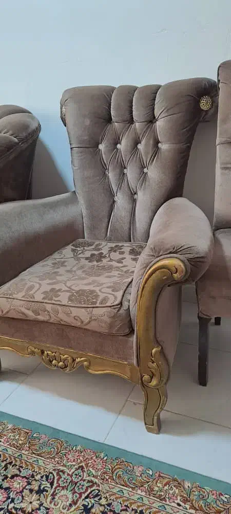 مبل ۷ نفره سالم و تمیز|مبلمان خانگی و میز عسلی|بندرعباس, |دیوار